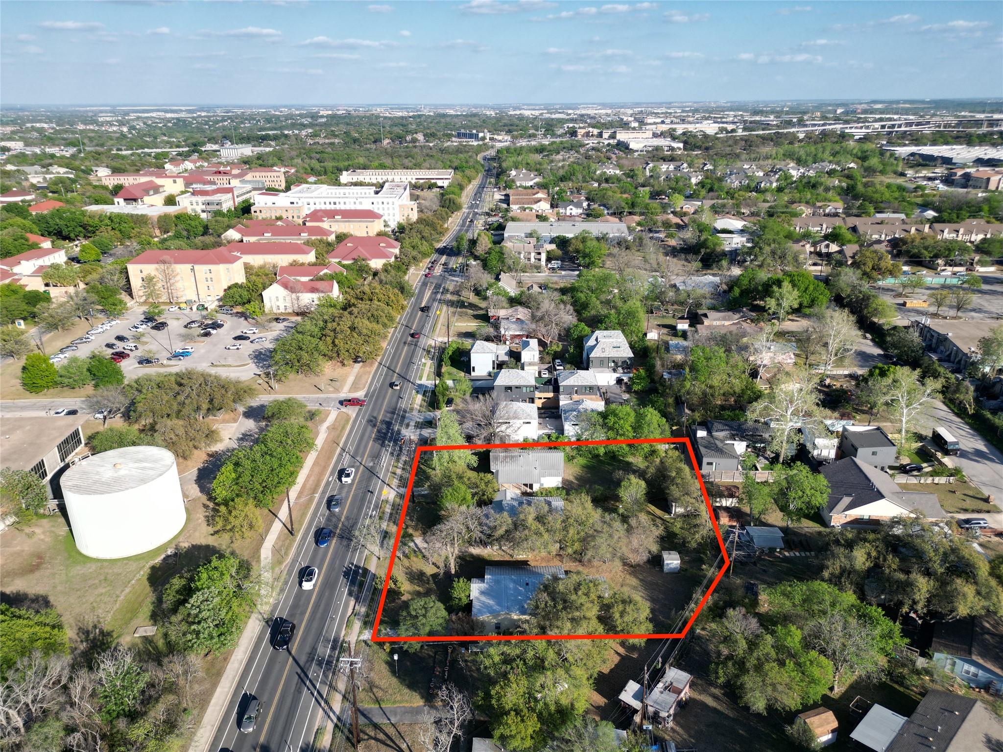 205, 207, 209 Woodward St, Austin, TX 78704