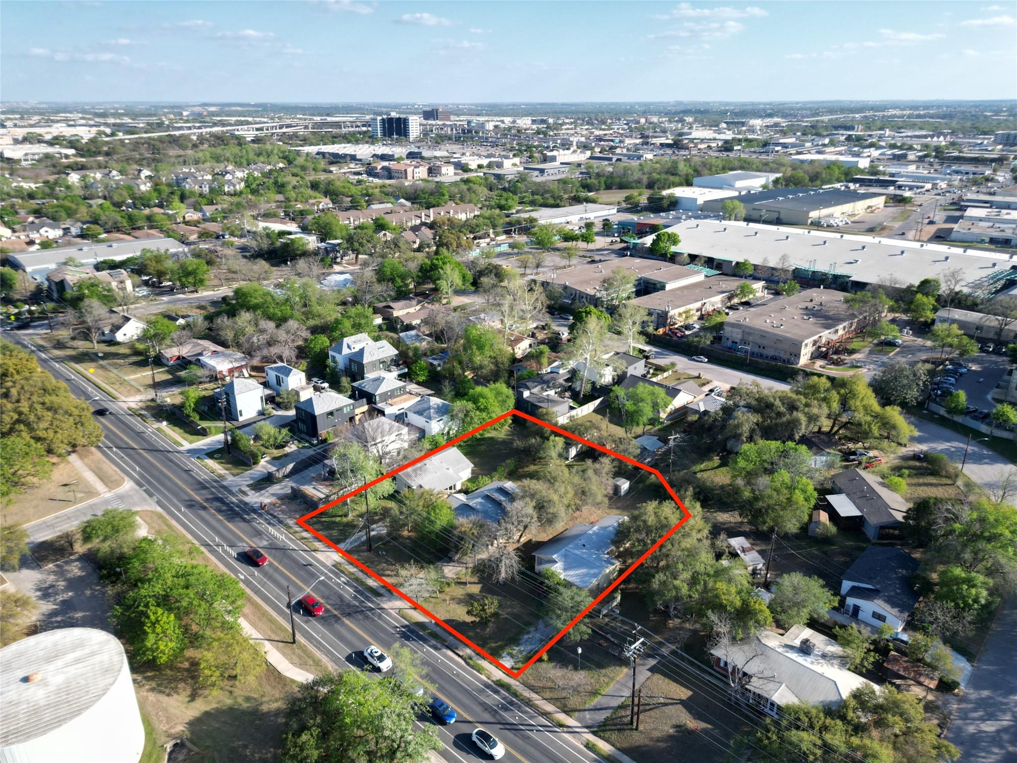 205, 207, 209 Woodward St, Austin, TX 78704