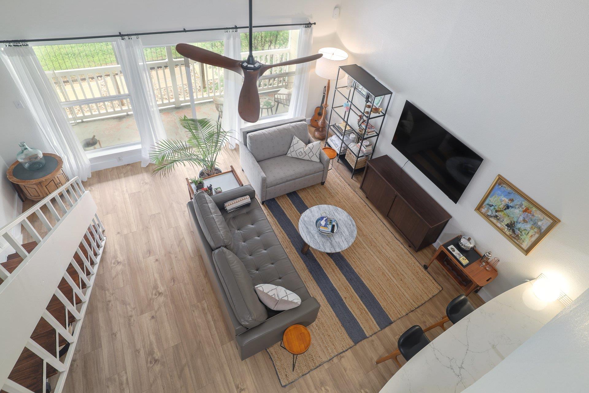 1818 S Lakeshore Blvd # 25, Austin, TX 78741