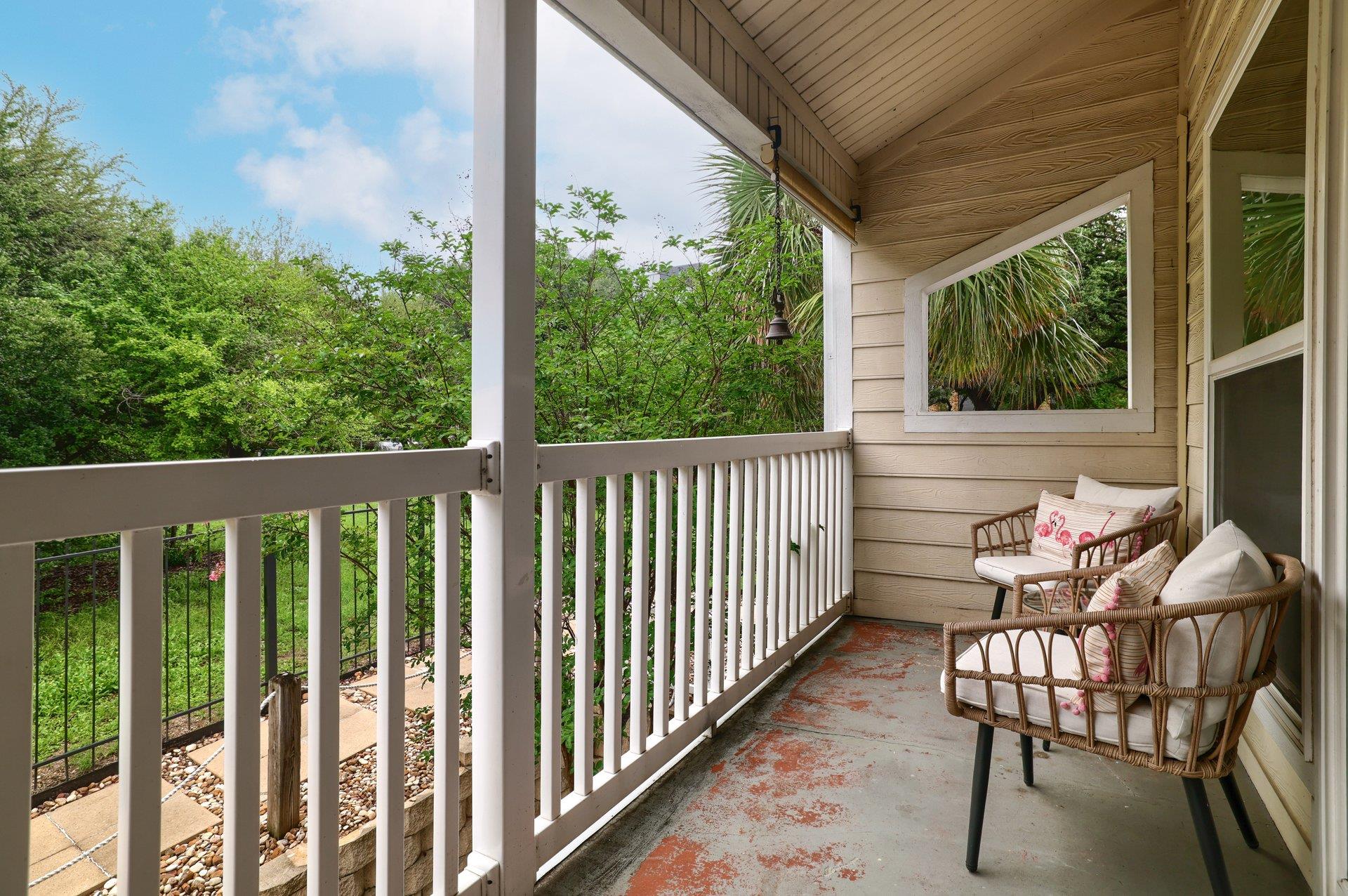 1818 S Lakeshore Blvd # 25, Austin, TX 78741
