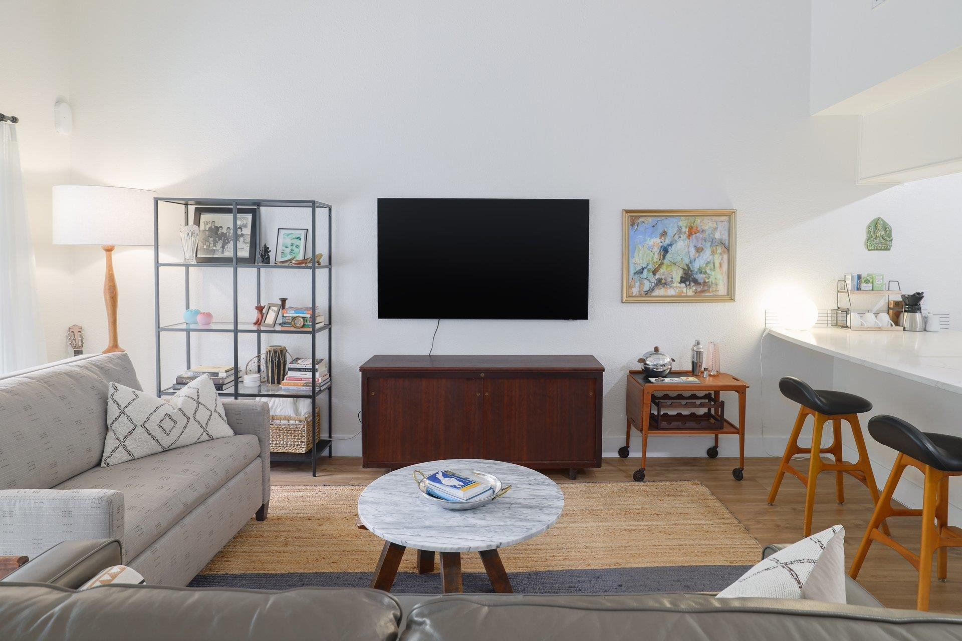 1818 S Lakeshore Blvd # 25, Austin, TX 78741