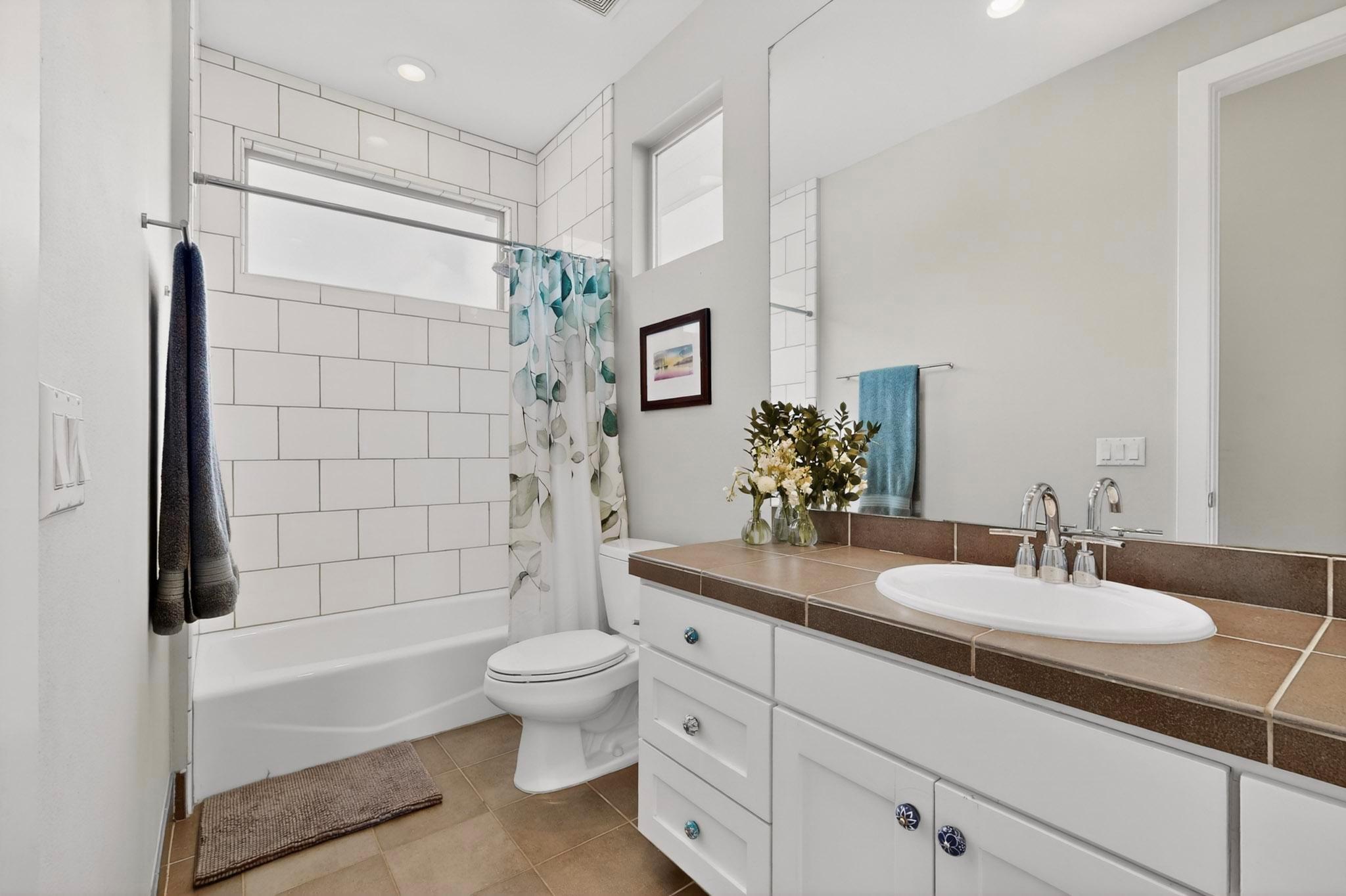 807-2 W Gibson St, Austin, TX 78704