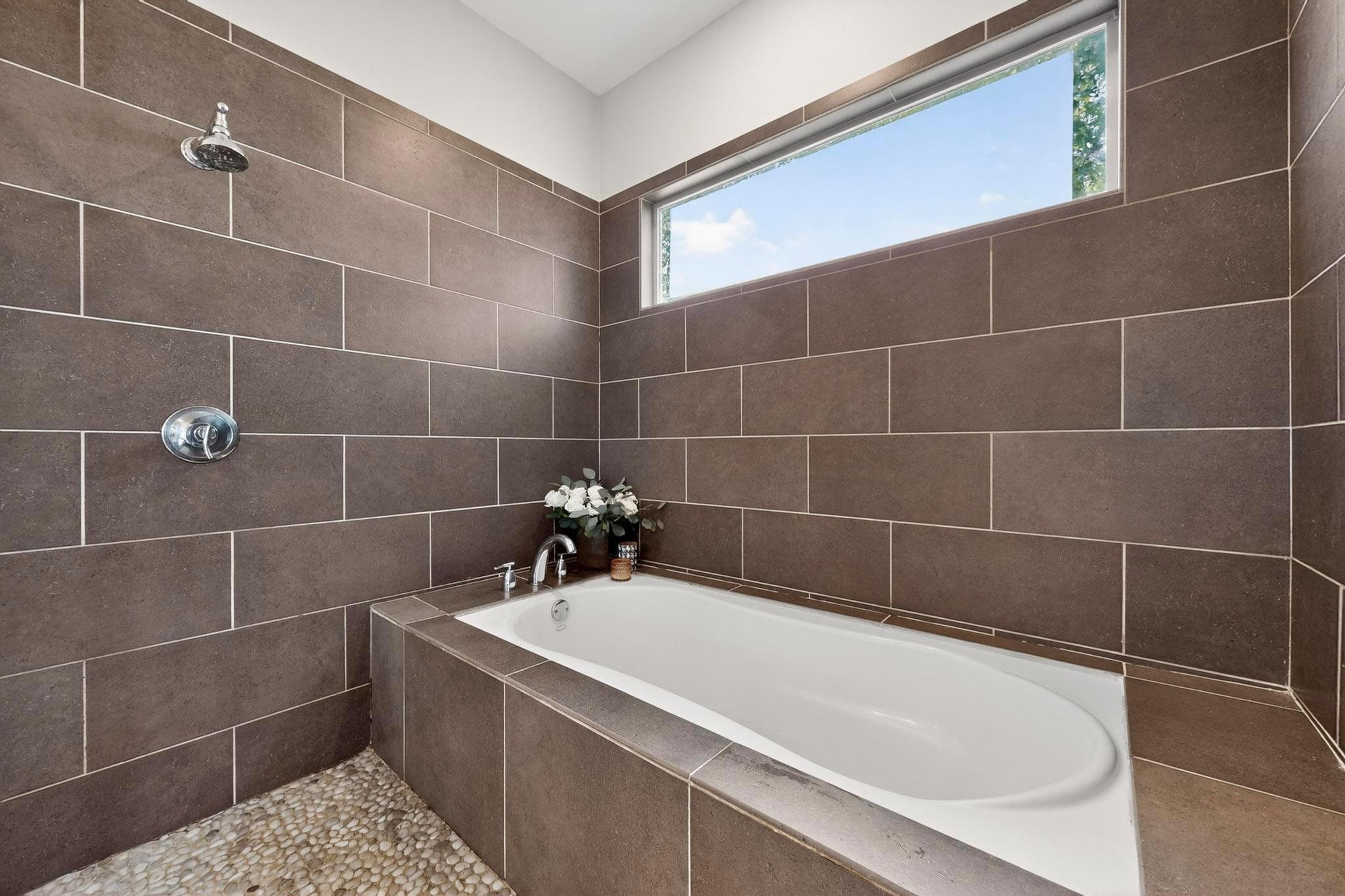 807-2 W Gibson St, Austin, TX 78704