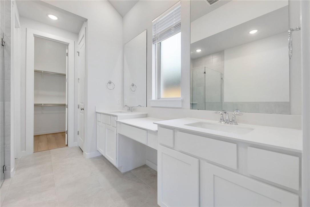 1913 Sir Nathaniel Ln, Leander, TX 78641