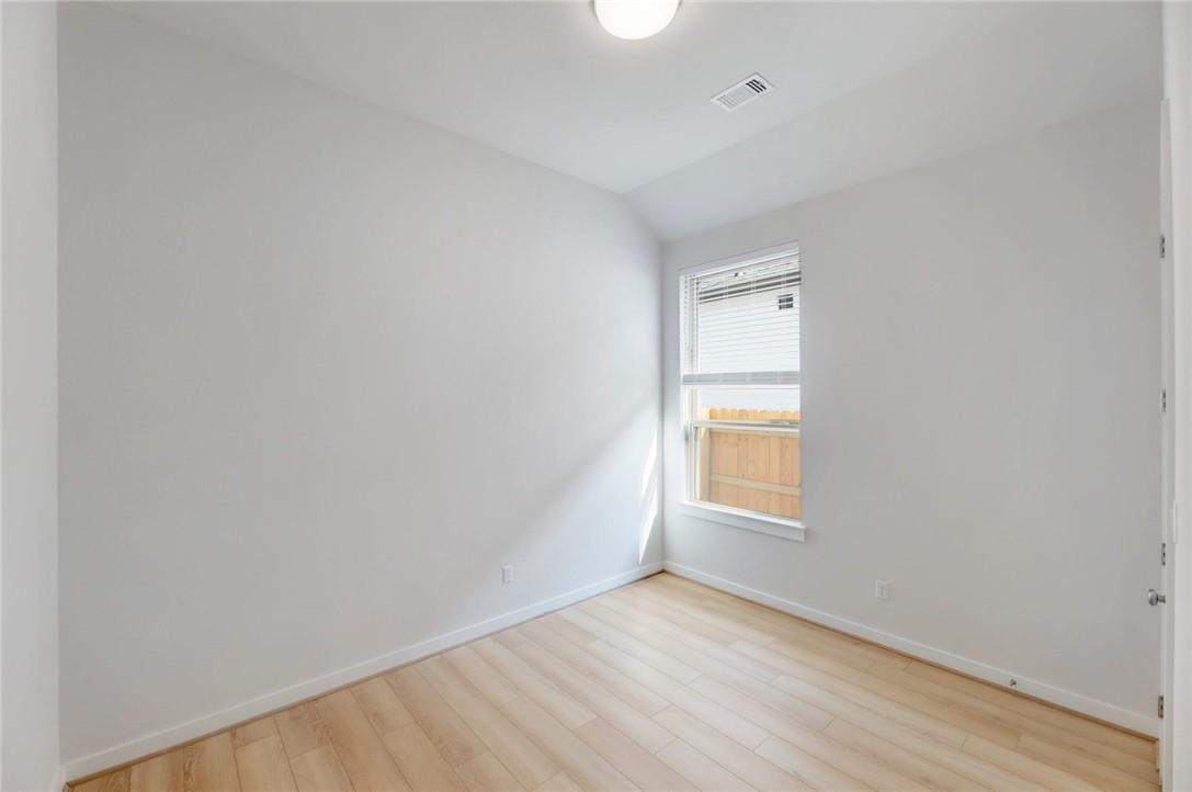 1913 Sir Nathaniel Ln, Leander, TX 78641