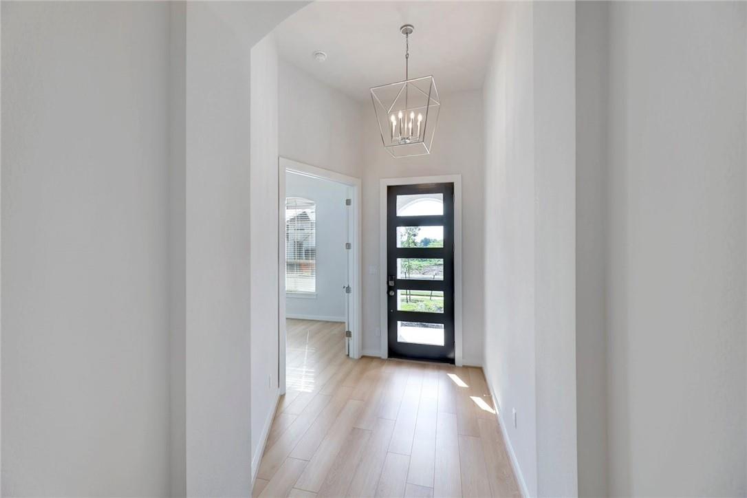 1913 Sir Nathaniel Ln, Leander, TX 78641