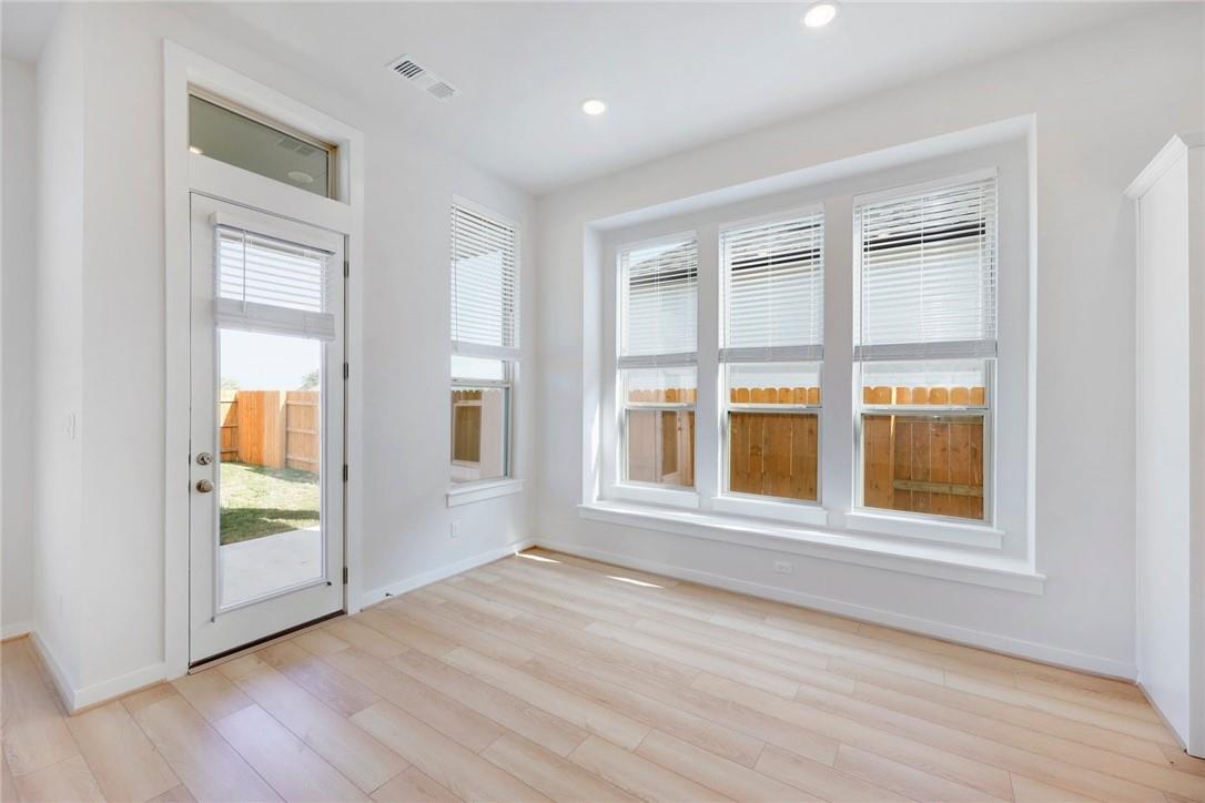 1913 Sir Nathaniel Ln, Leander, TX 78641