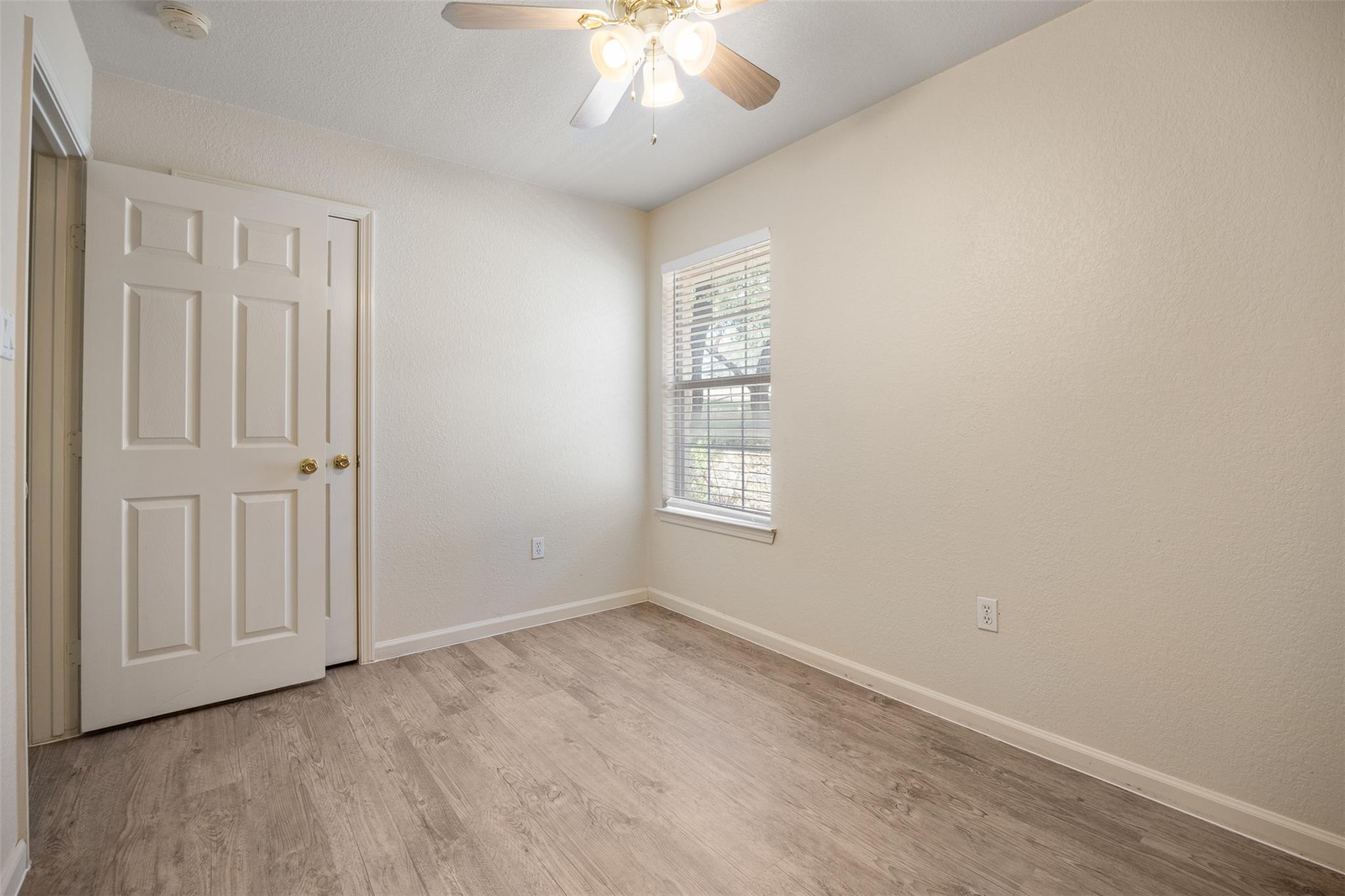 21513 Pershing Ave # A, Lago Vista, TX 78645