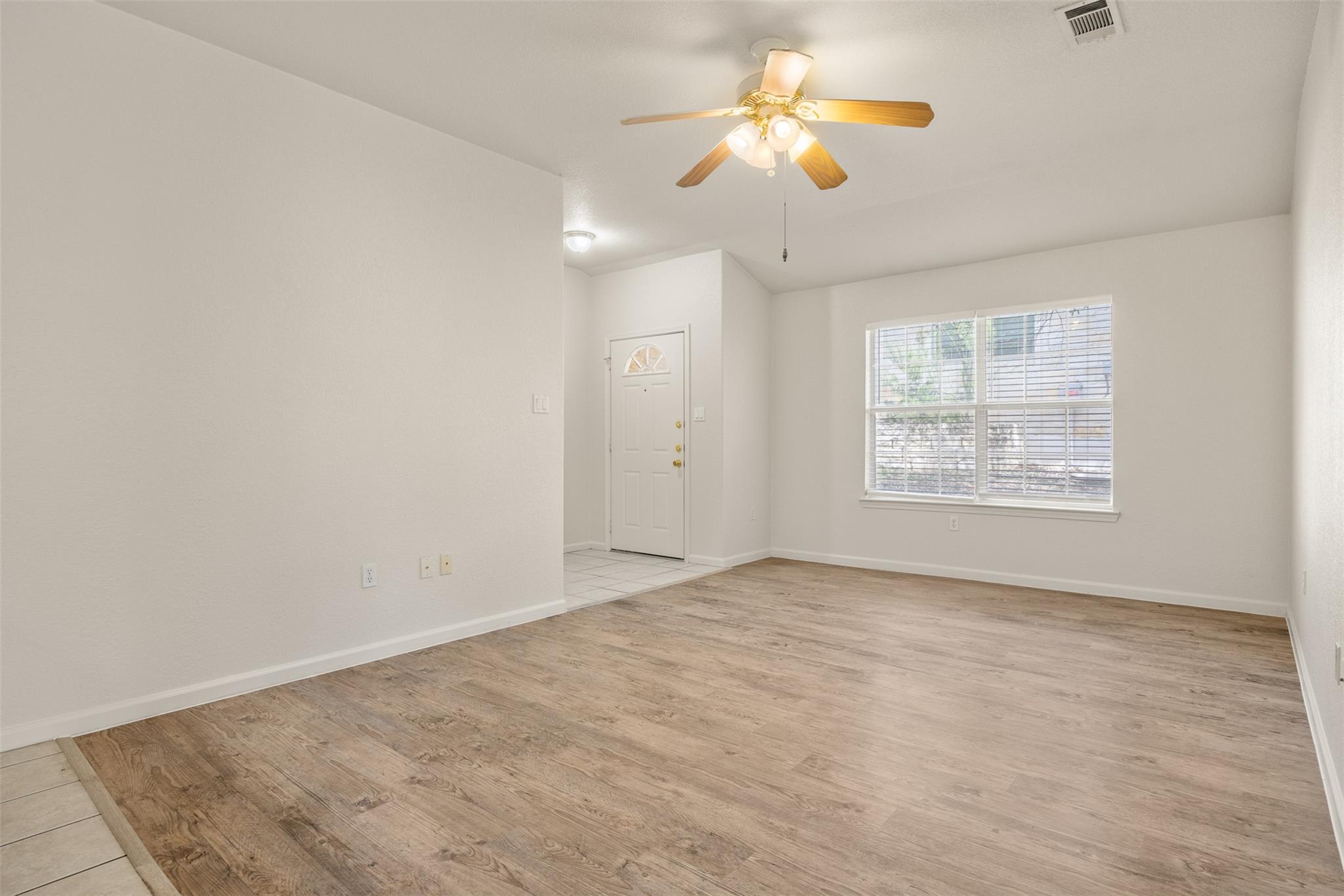 21513 Pershing Ave # A, Lago Vista, TX 78645