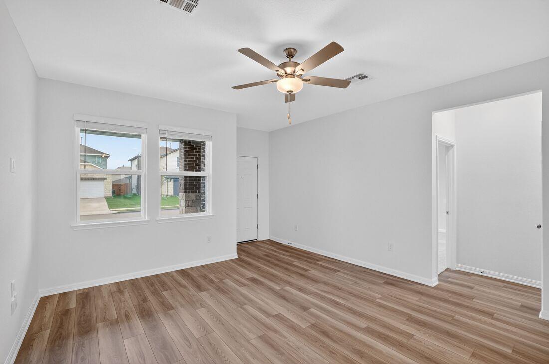 14120 Matterod Dr, Del Valle, TX 78617