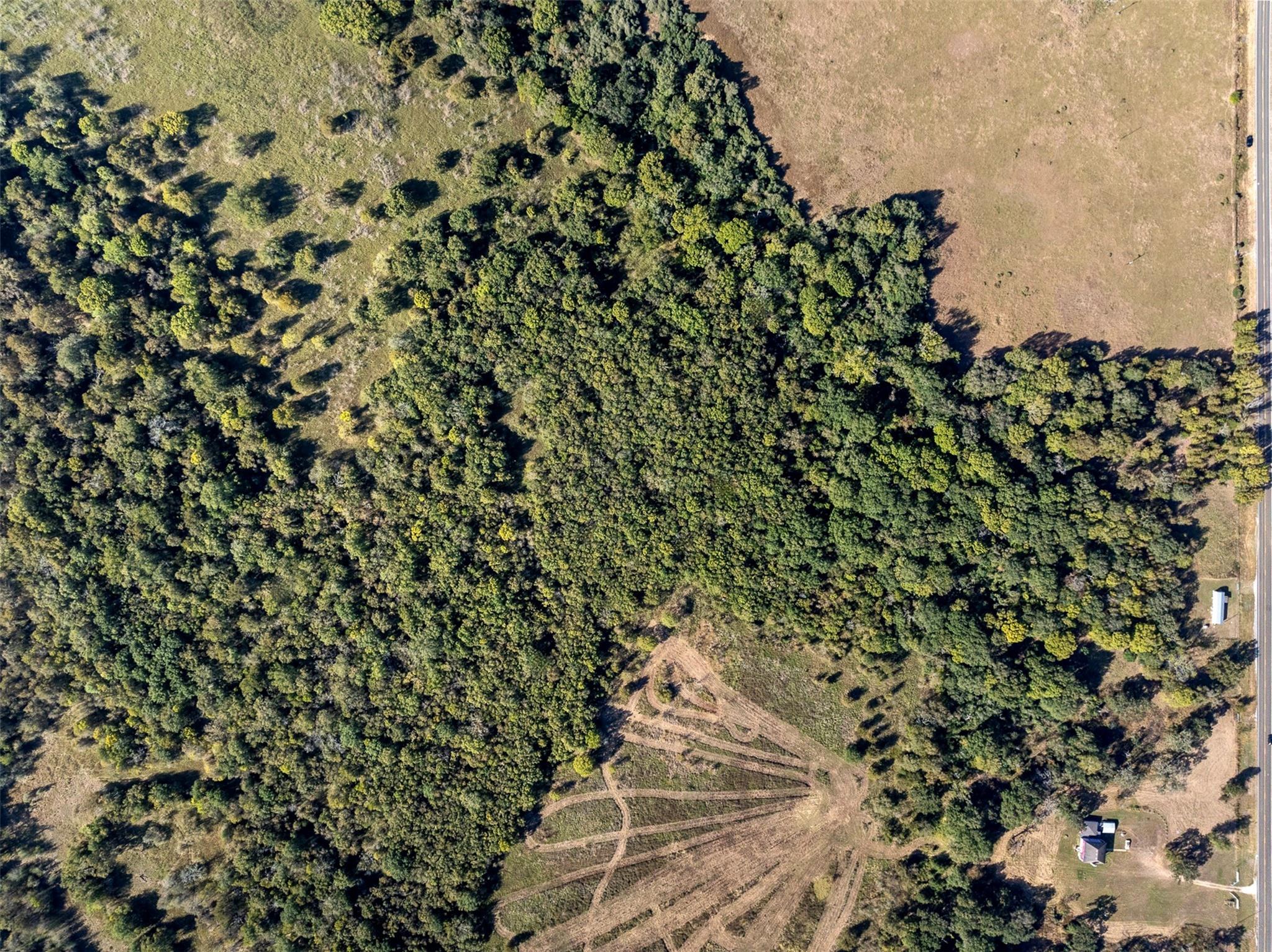 3211 FM 3403, Lincoln, TX 78948