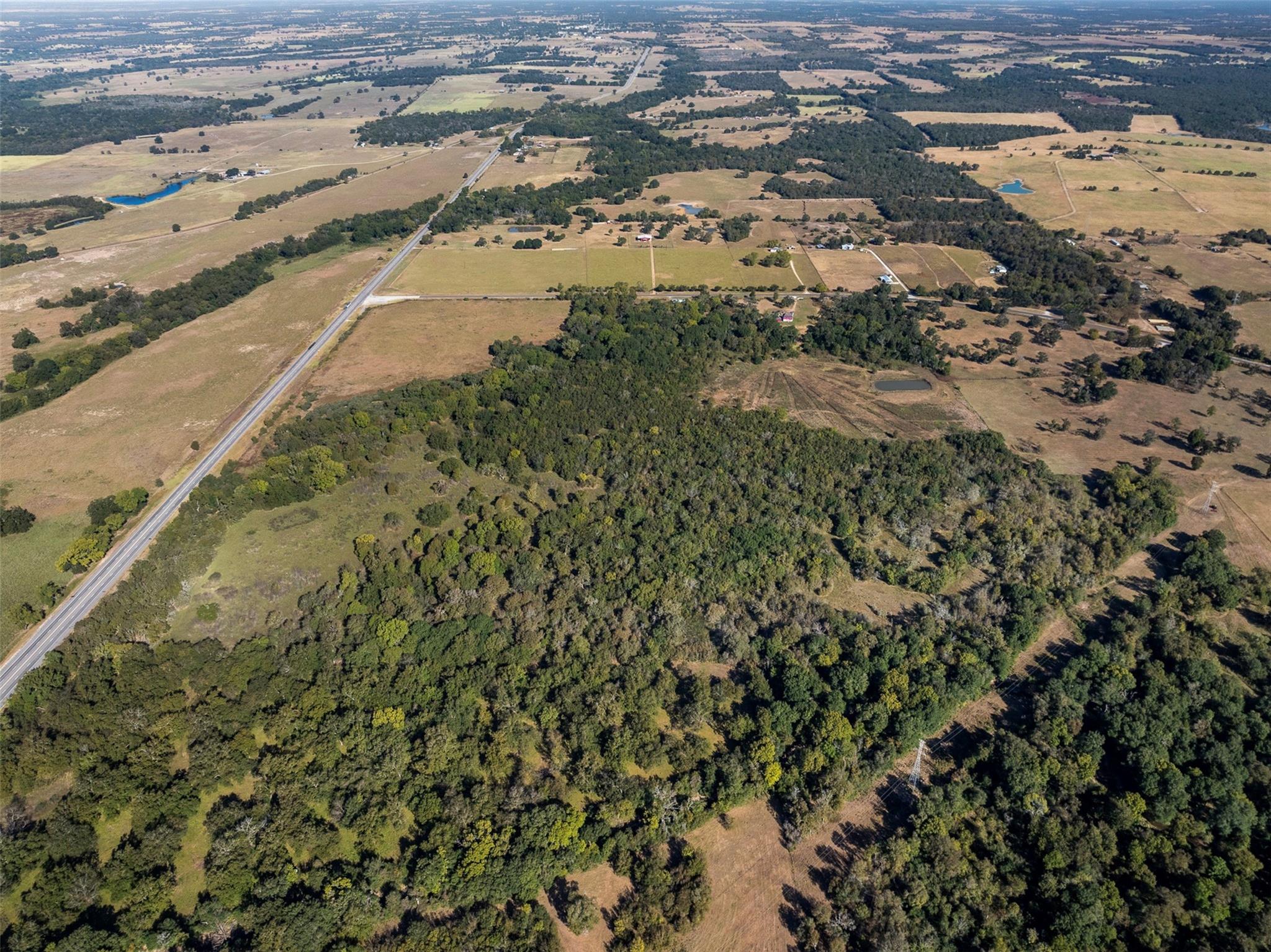 3211 FM 3403, Lincoln, TX 78948