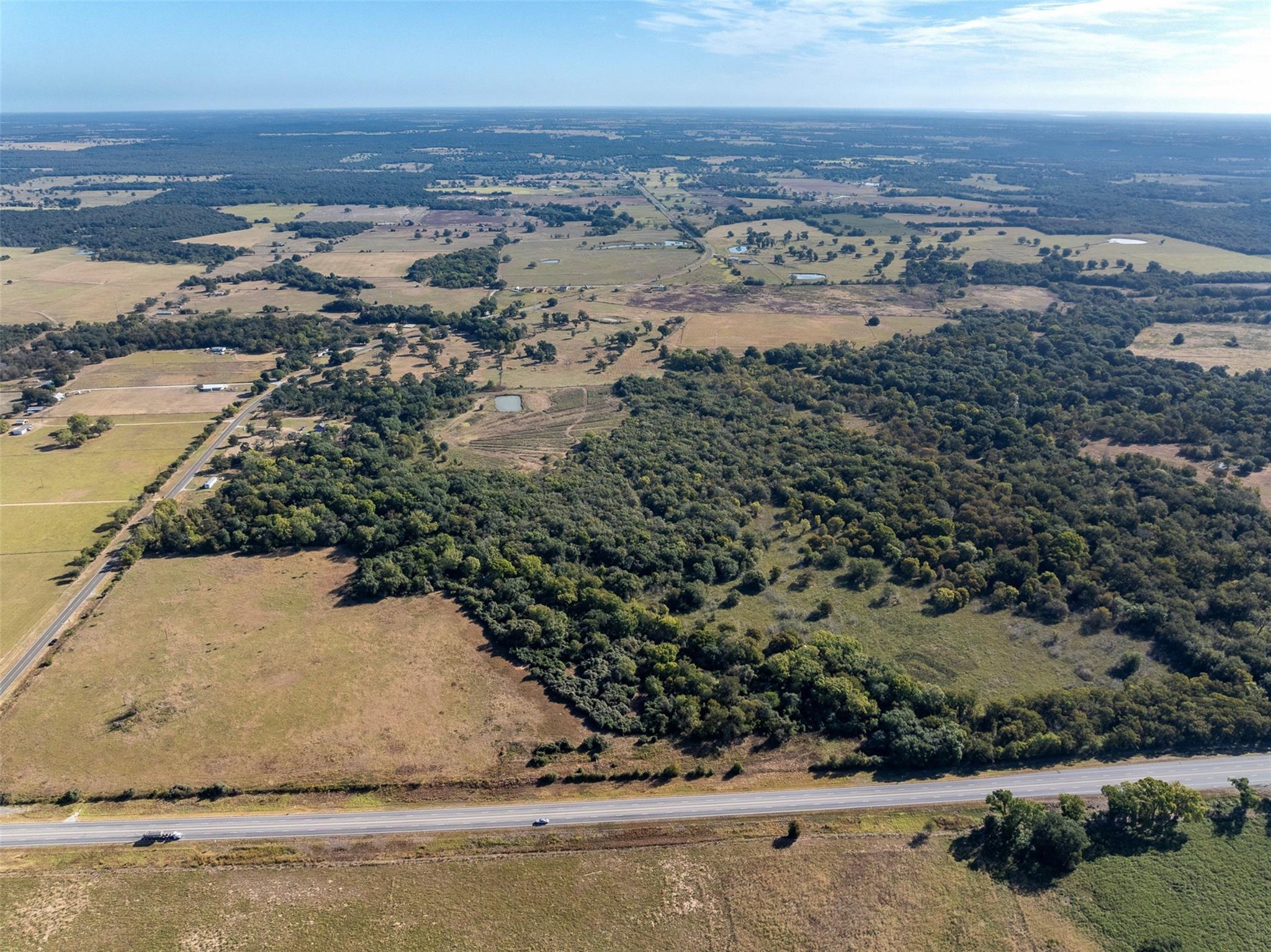 3211 FM 3403, Lincoln, TX 78948