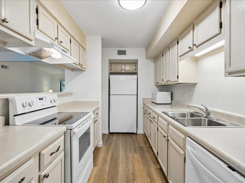 4159 Steck Ave # 214, Austin, TX 78759