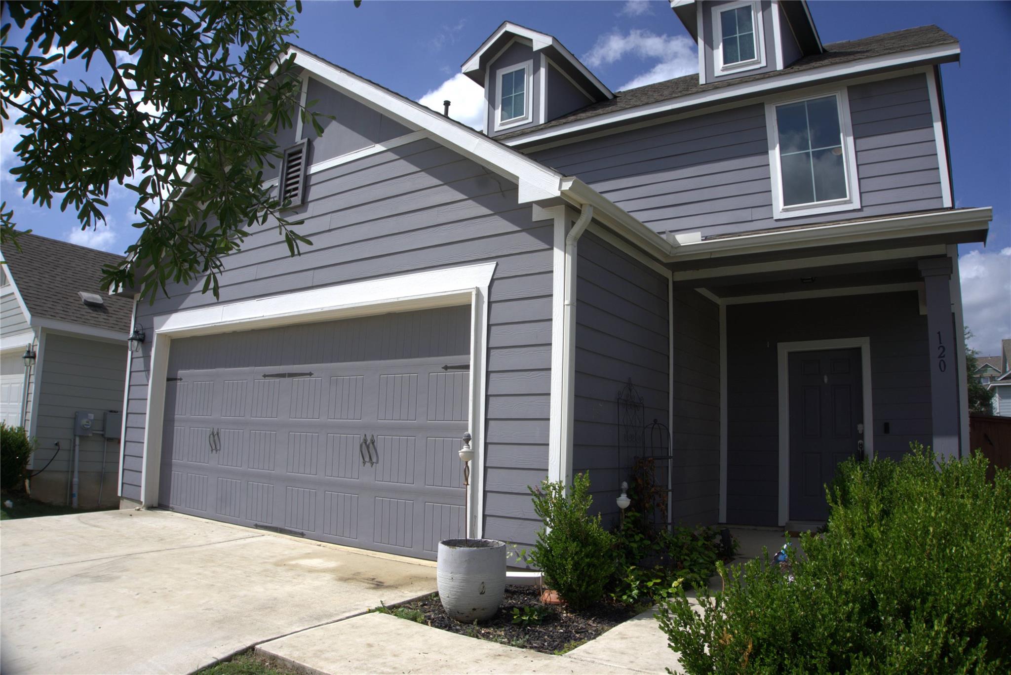 120 High Plains Pass, Liberty Hill, TX 78642