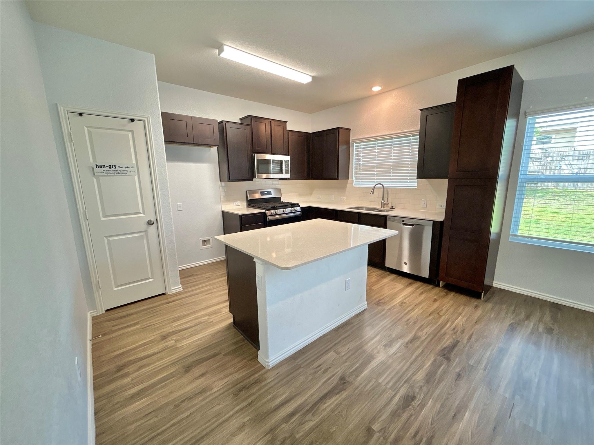 120 High Plains Pass, Liberty Hill, TX 78642