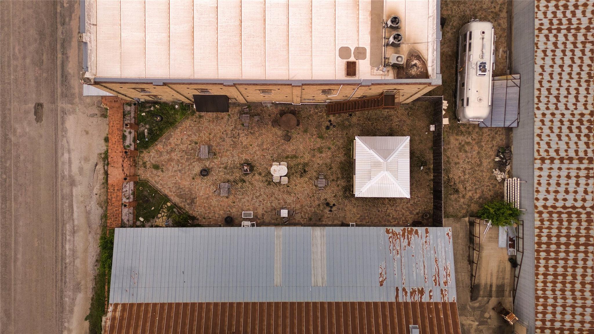 335&330 N Lampasas St, Bertram, TX 78605