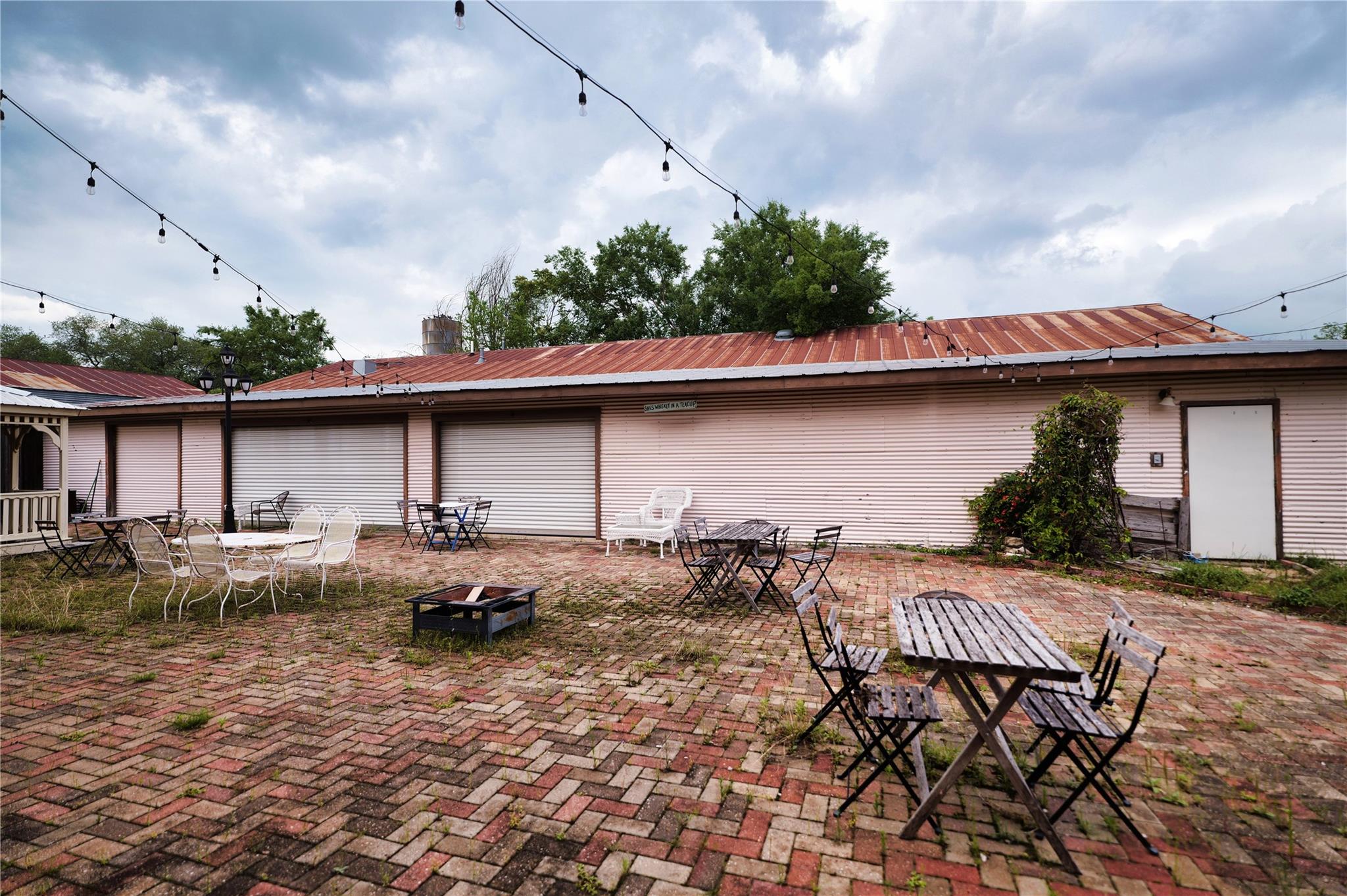 335&330 N Lampasas St, Bertram, TX 78605