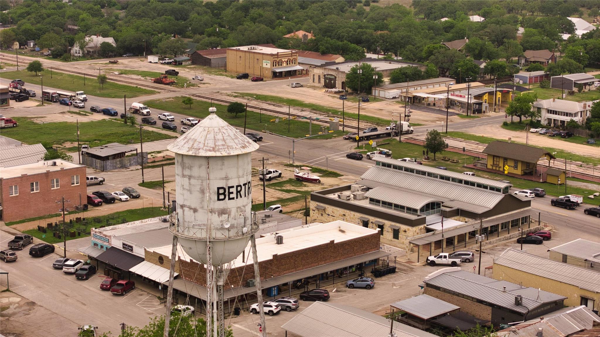 335&330 N Lampasas St, Bertram, TX 78605