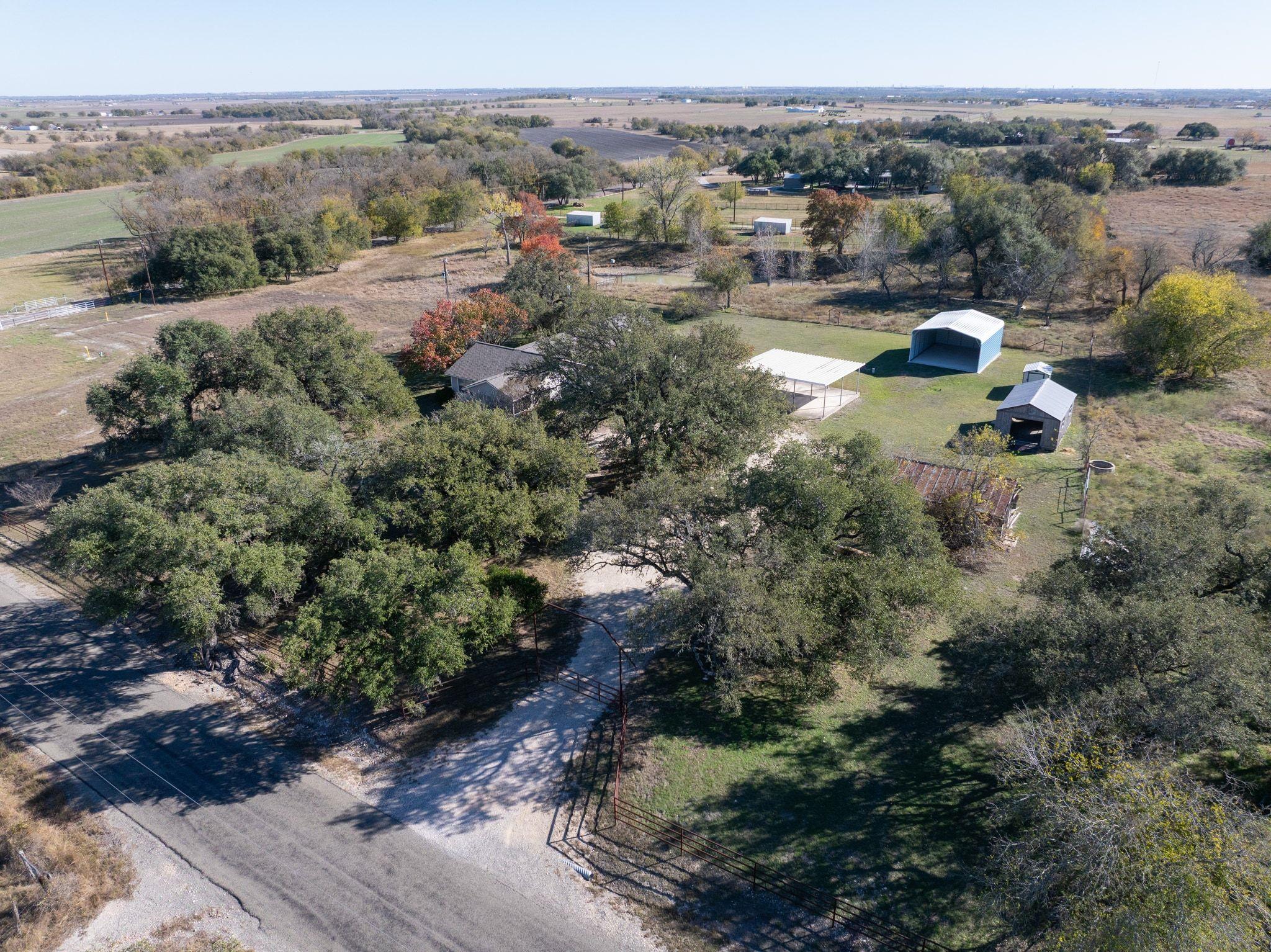 2450 County Road 124, Georgetown, TX 78626