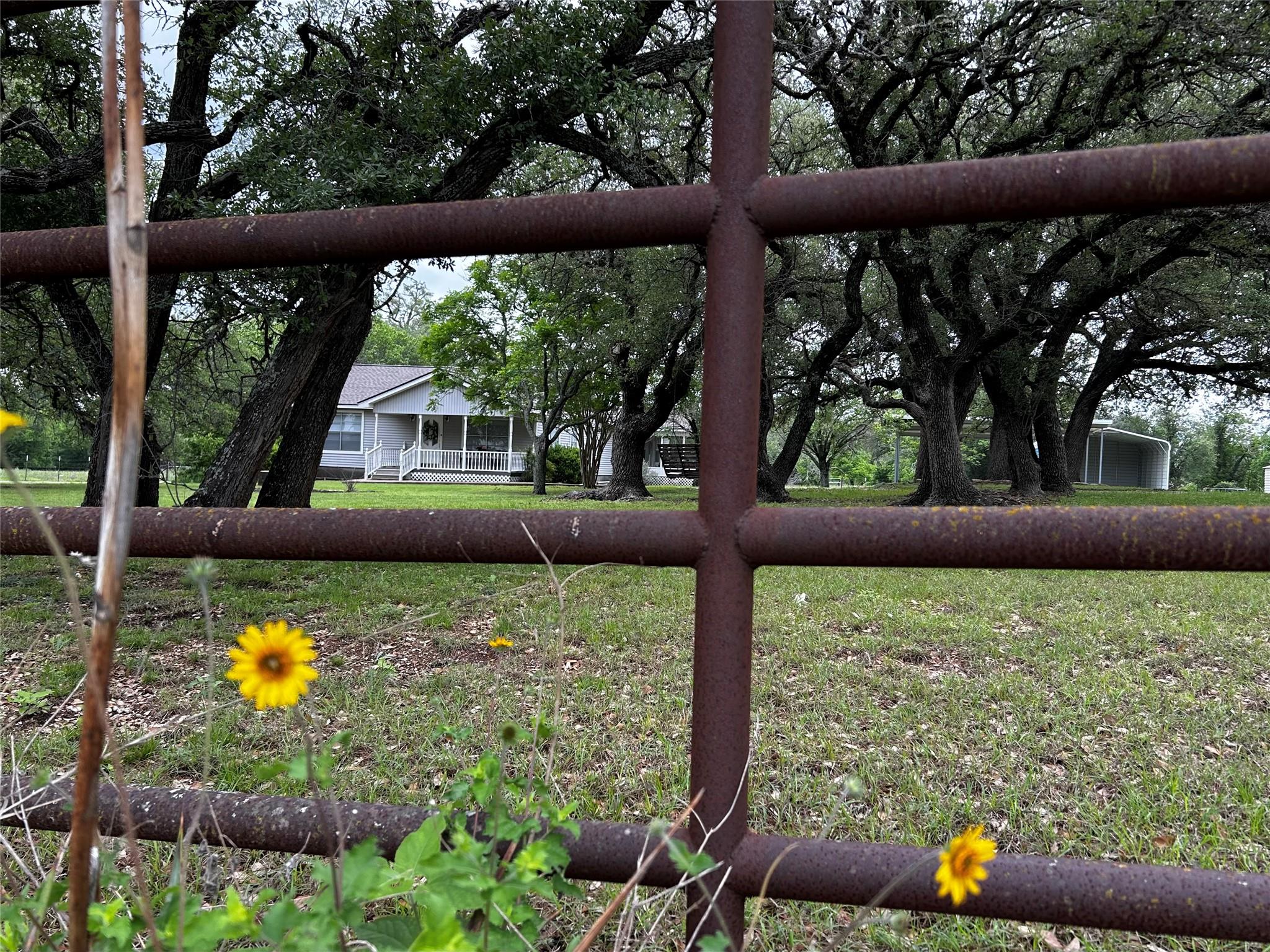 2450 County Road 124, Georgetown, TX 78626