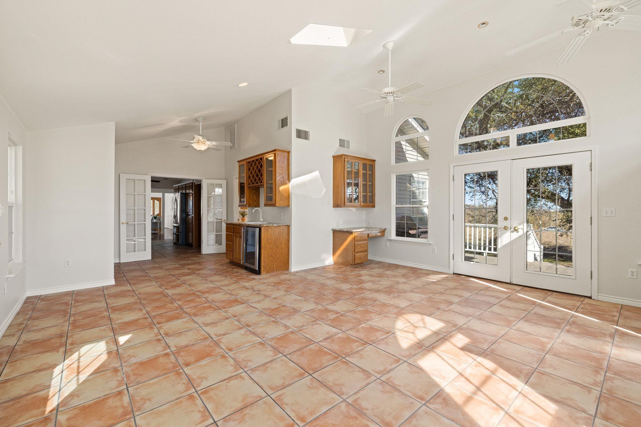 2450 County Road 124, Georgetown, TX 78626