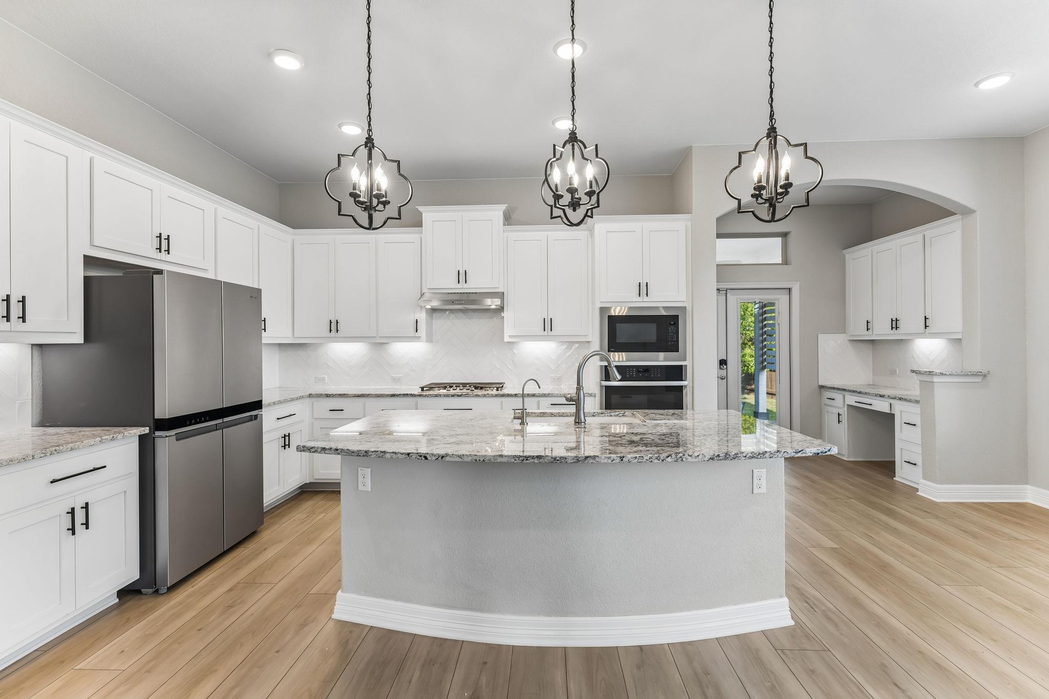 2009 Running Brushy Bnd, Leander, TX 78641