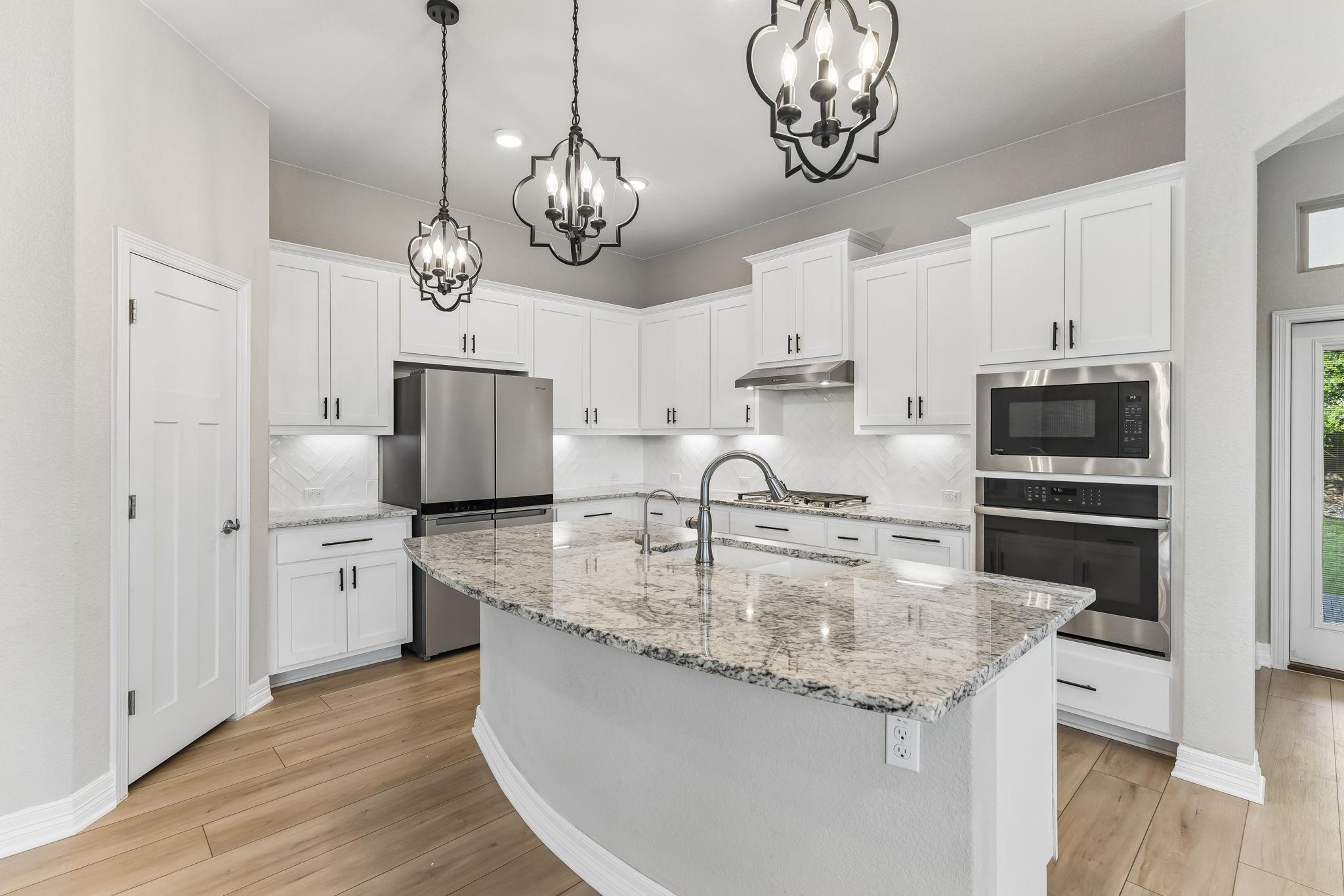 2009 Running Brushy Bnd, Leander, TX 78641