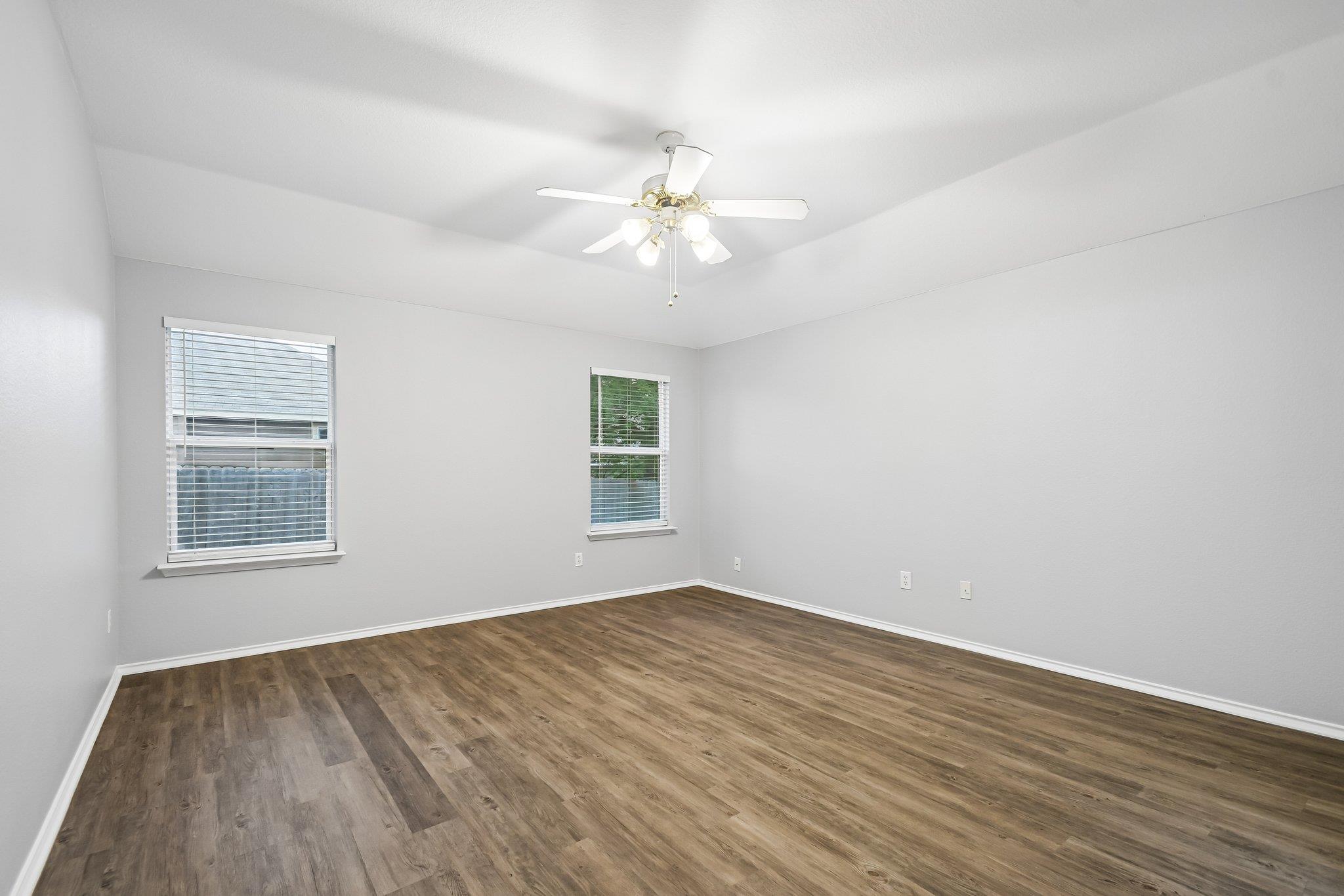 205 Cavalry Trl, Elgin, TX 78621