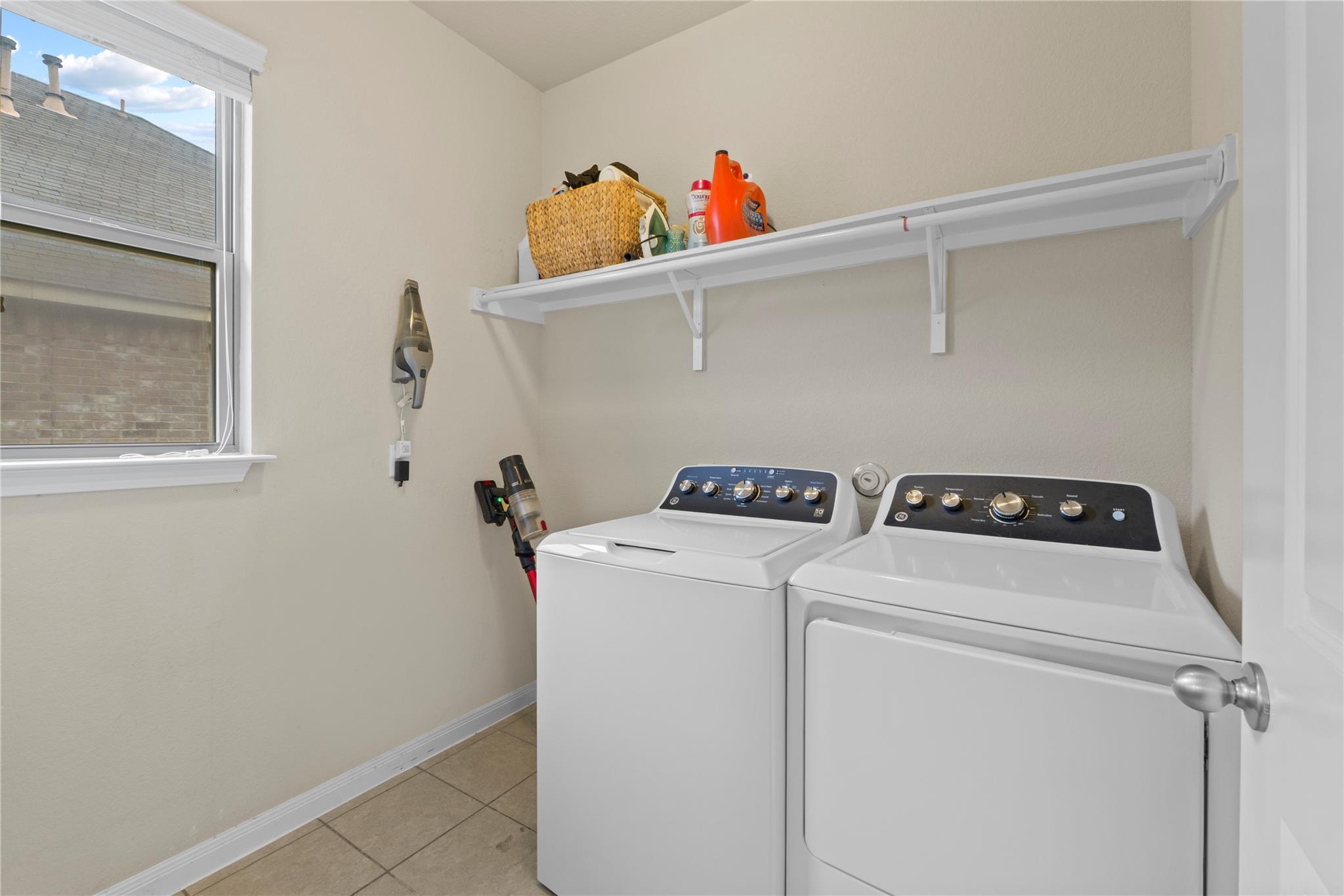 180 Snow Owl Hollow, Buda, TX 78610