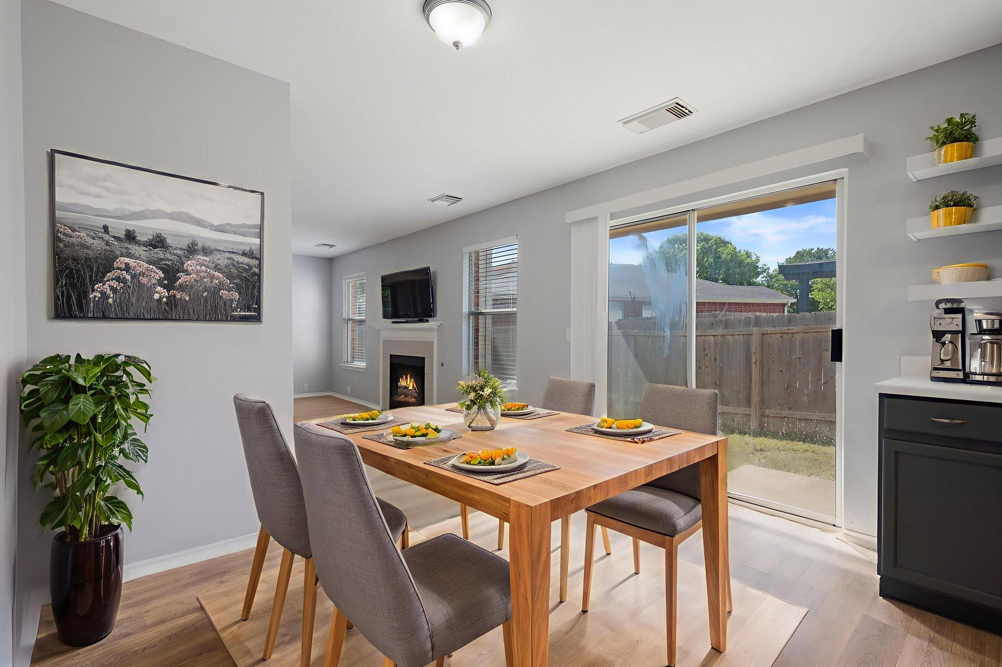 906 Low Brim Cv, Pflugerville, TX 78660