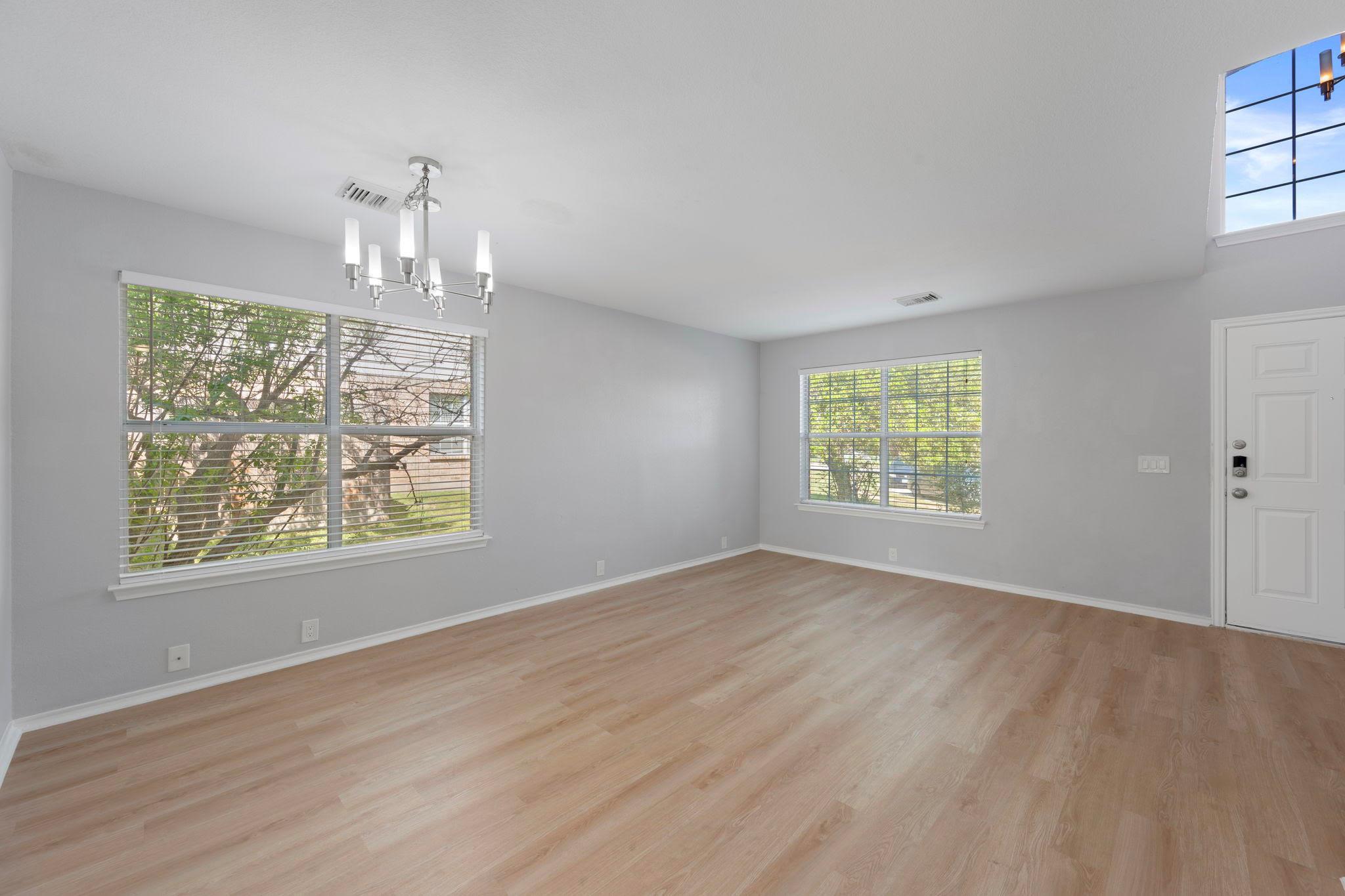 906 Low Brim Cv, Pflugerville, TX 78660