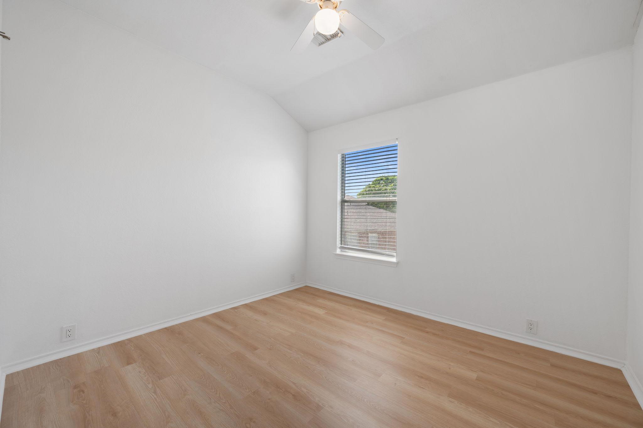 906 Low Brim Cv, Pflugerville, TX 78660