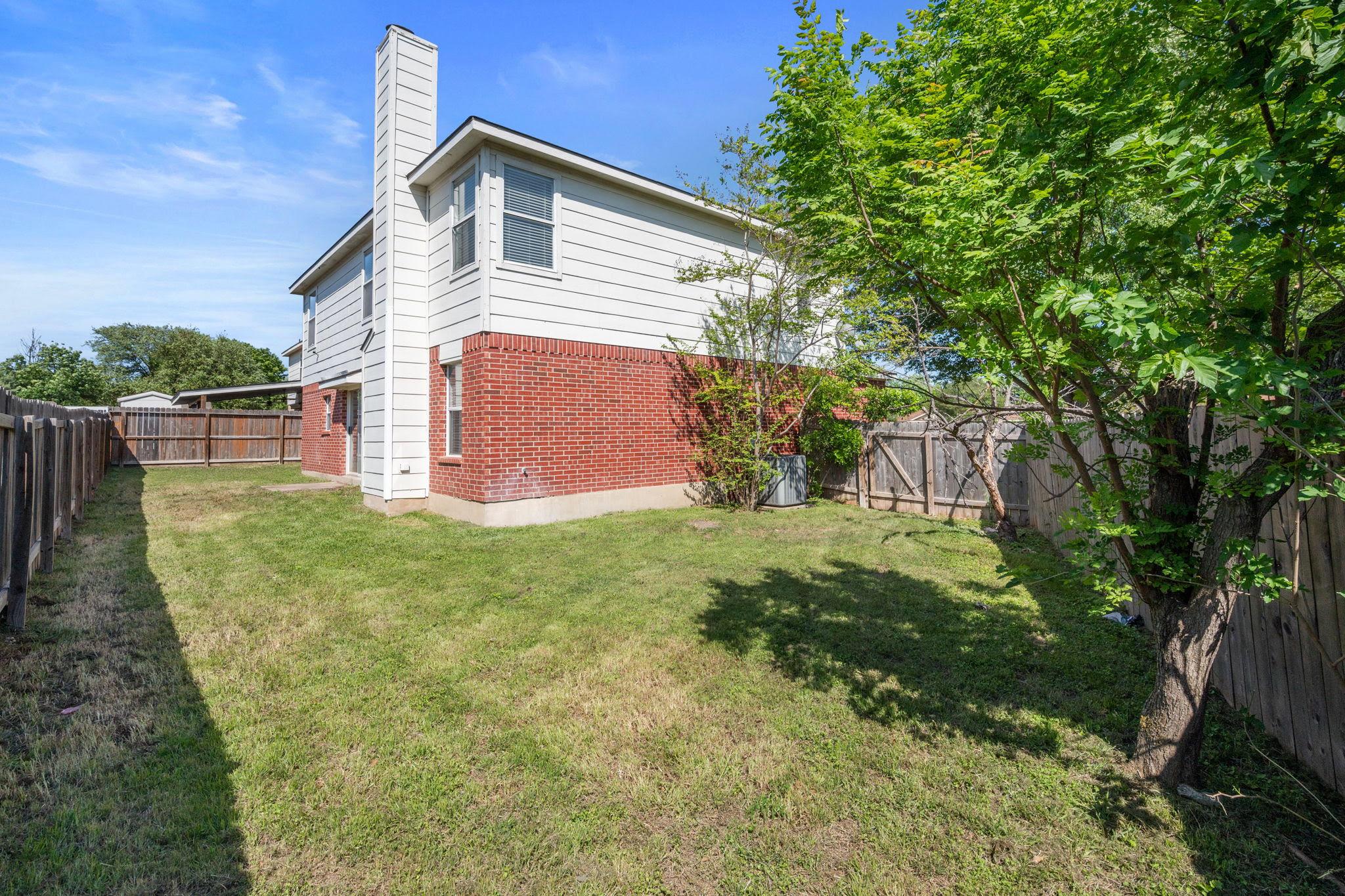 906 Low Brim Cv, Pflugerville, TX 78660