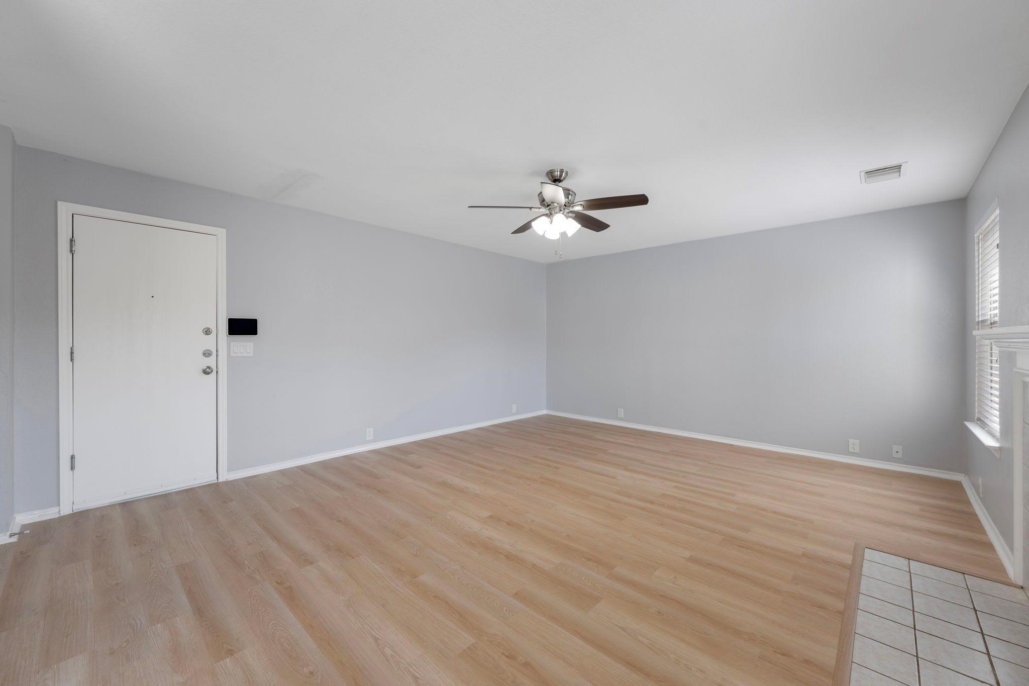 906 Low Brim Cv, Pflugerville, TX 78660