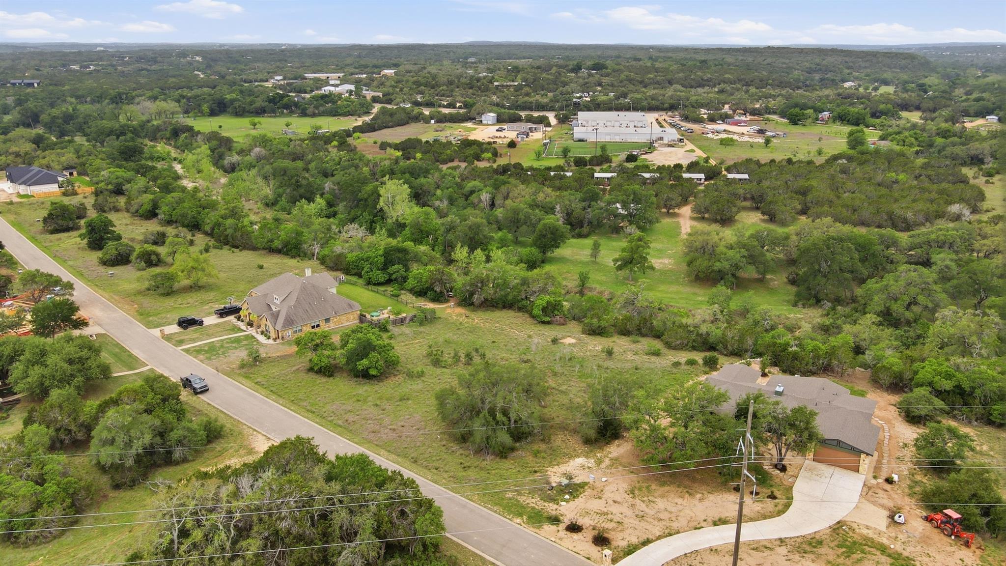 320 Onion Creek Ln, Driftwood, TX 78619