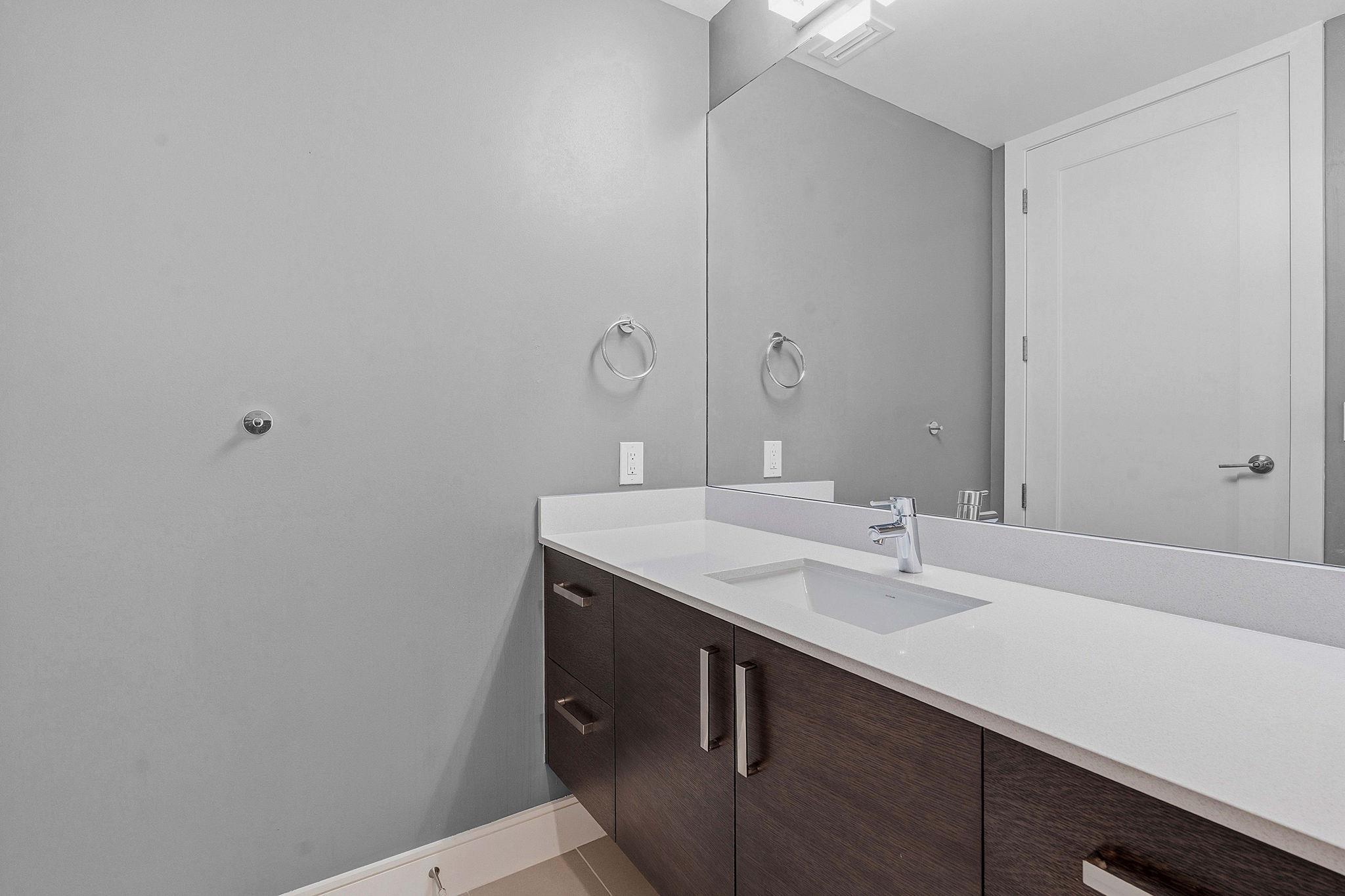 222 West Ave # 2207, Austin, TX 78701