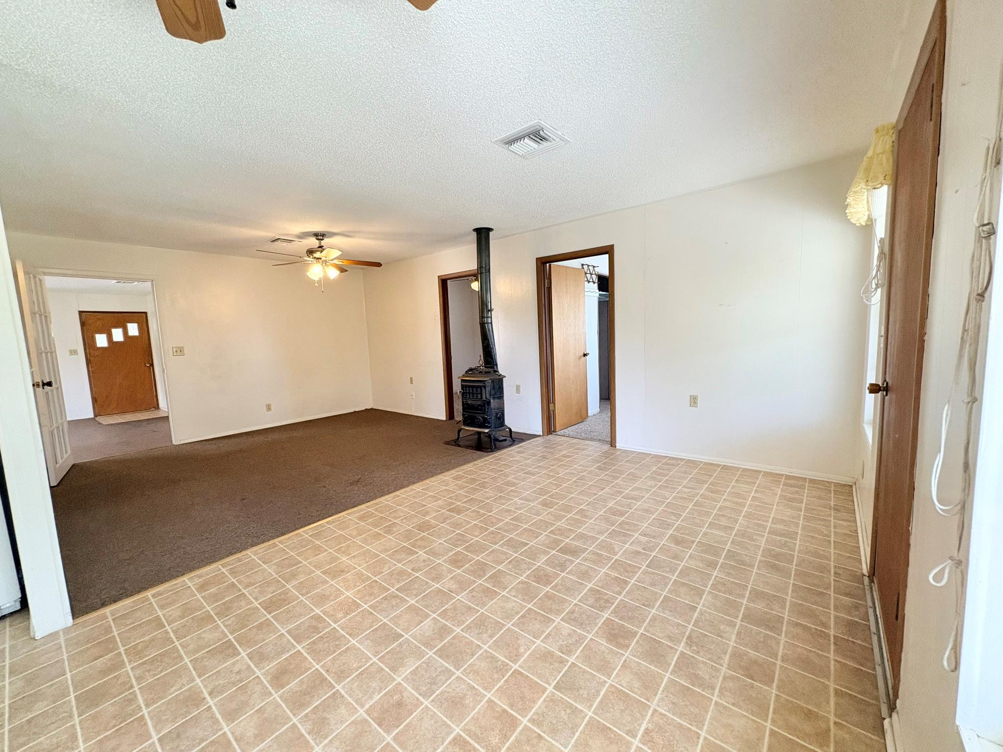 1115 Edgewater Dr, Spicewood, TX 78669