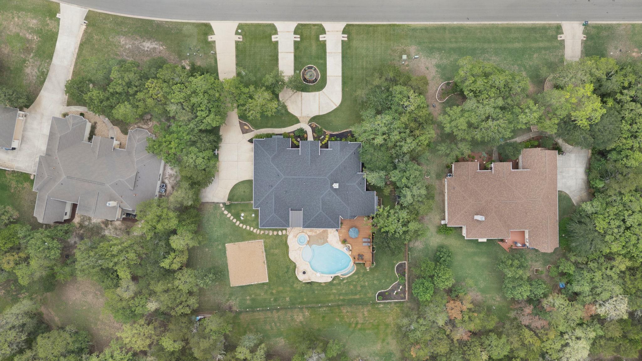 110 Valley View Dr, Bastrop, TX 78602