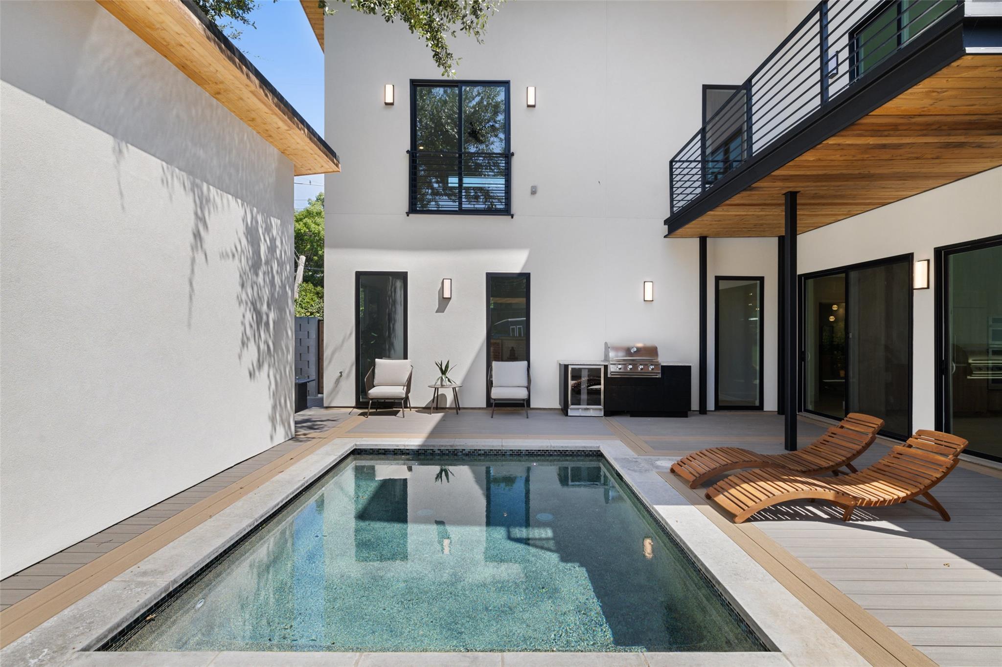 1913 Fairlawn Ln, Austin, TX 78704