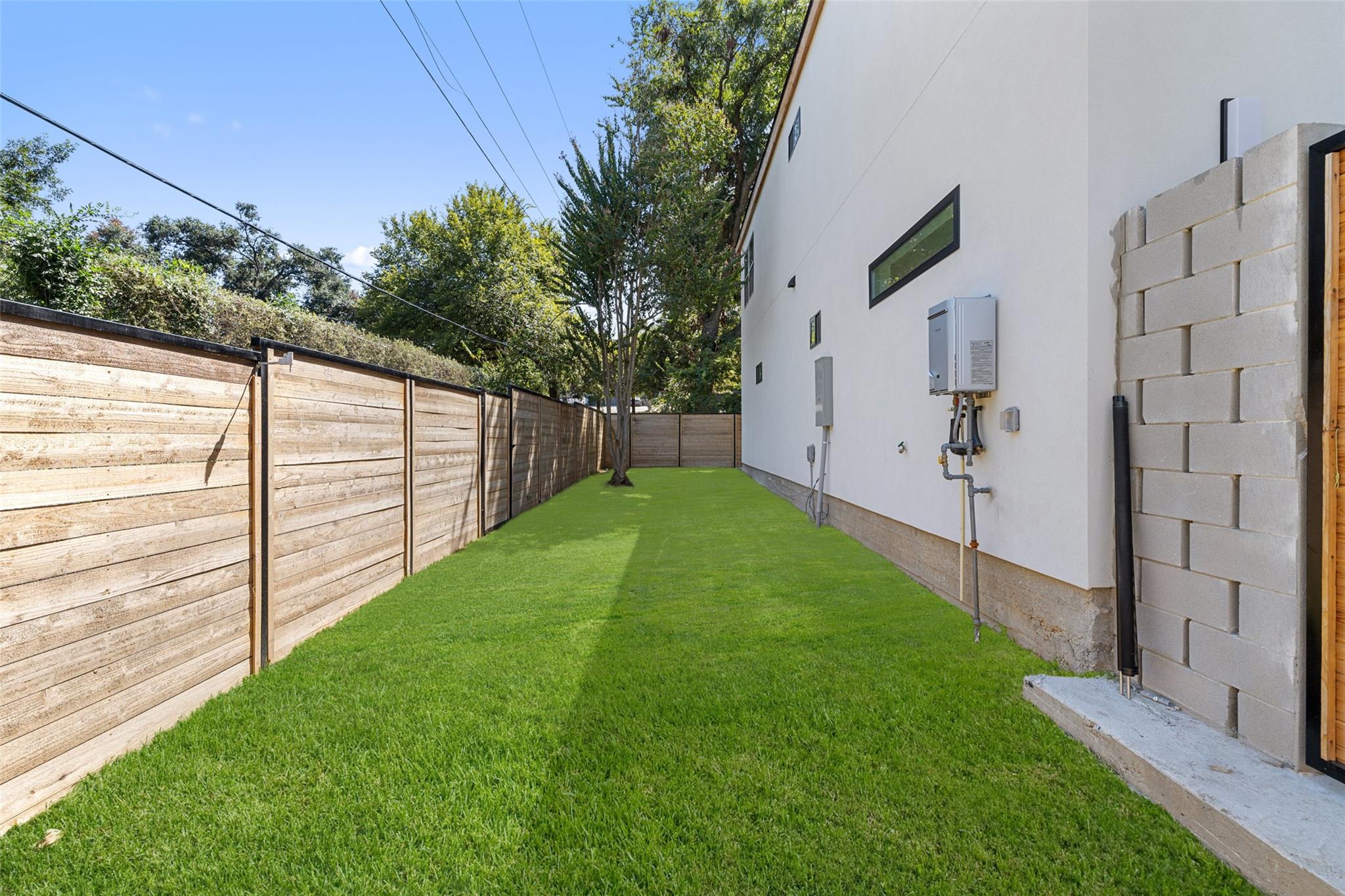 1913 Fairlawn Ln, Austin, TX 78704