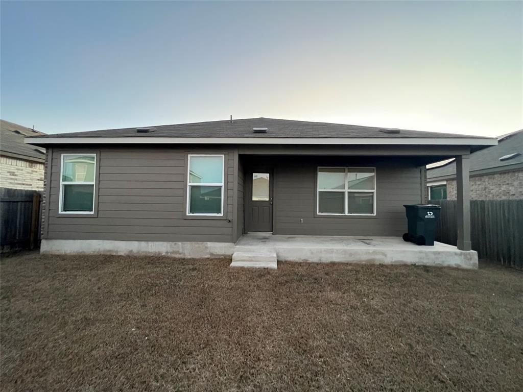 111 Vintage Dr, San Marcos, TX 78666