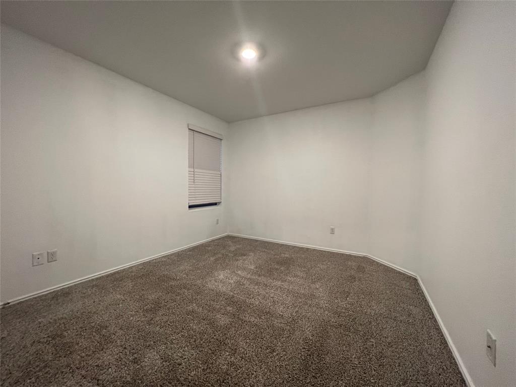 111 Vintage Dr, San Marcos, TX 78666