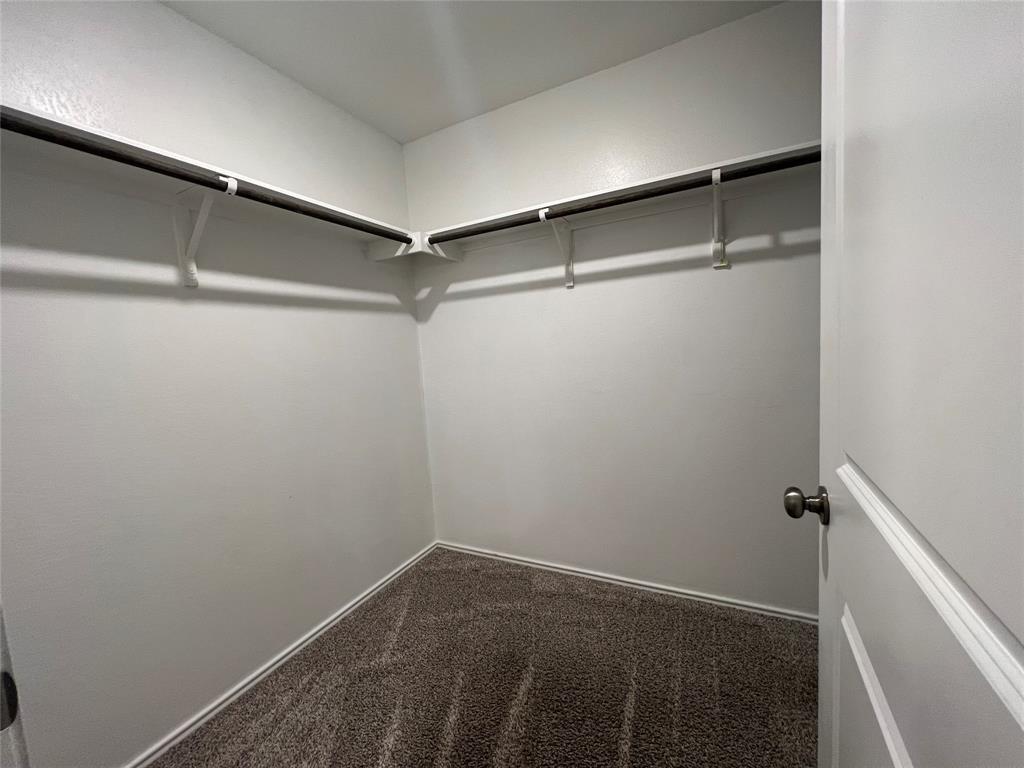 111 Vintage Dr, San Marcos, TX 78666