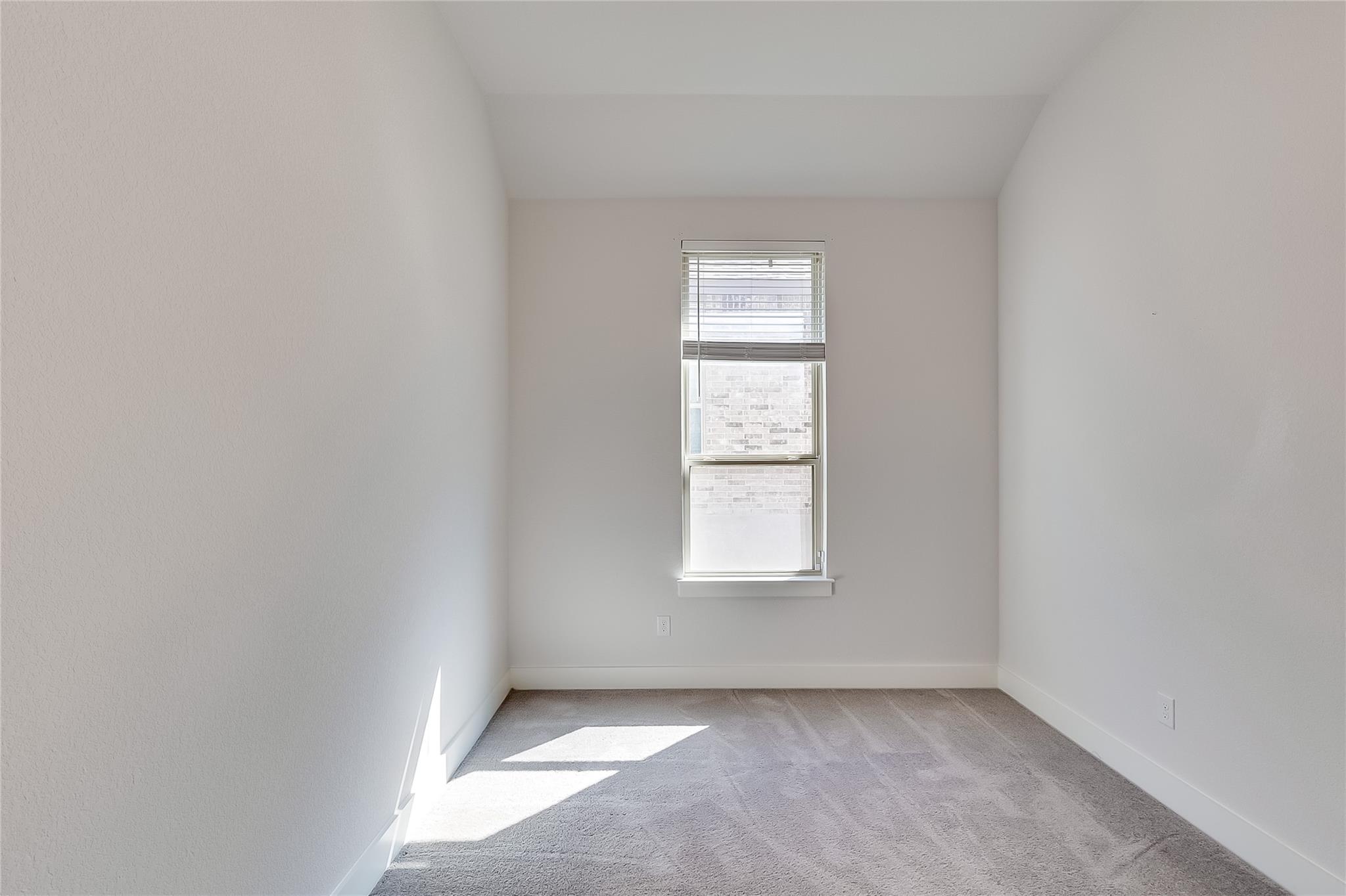 5853 Bianca Dr, Round Rock, TX 78665