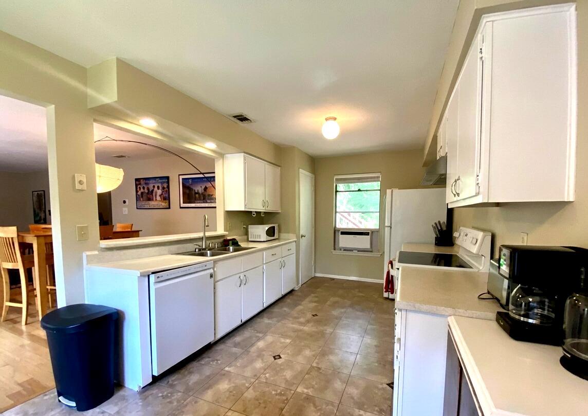 903 The High Rd, Austin, TX 78746