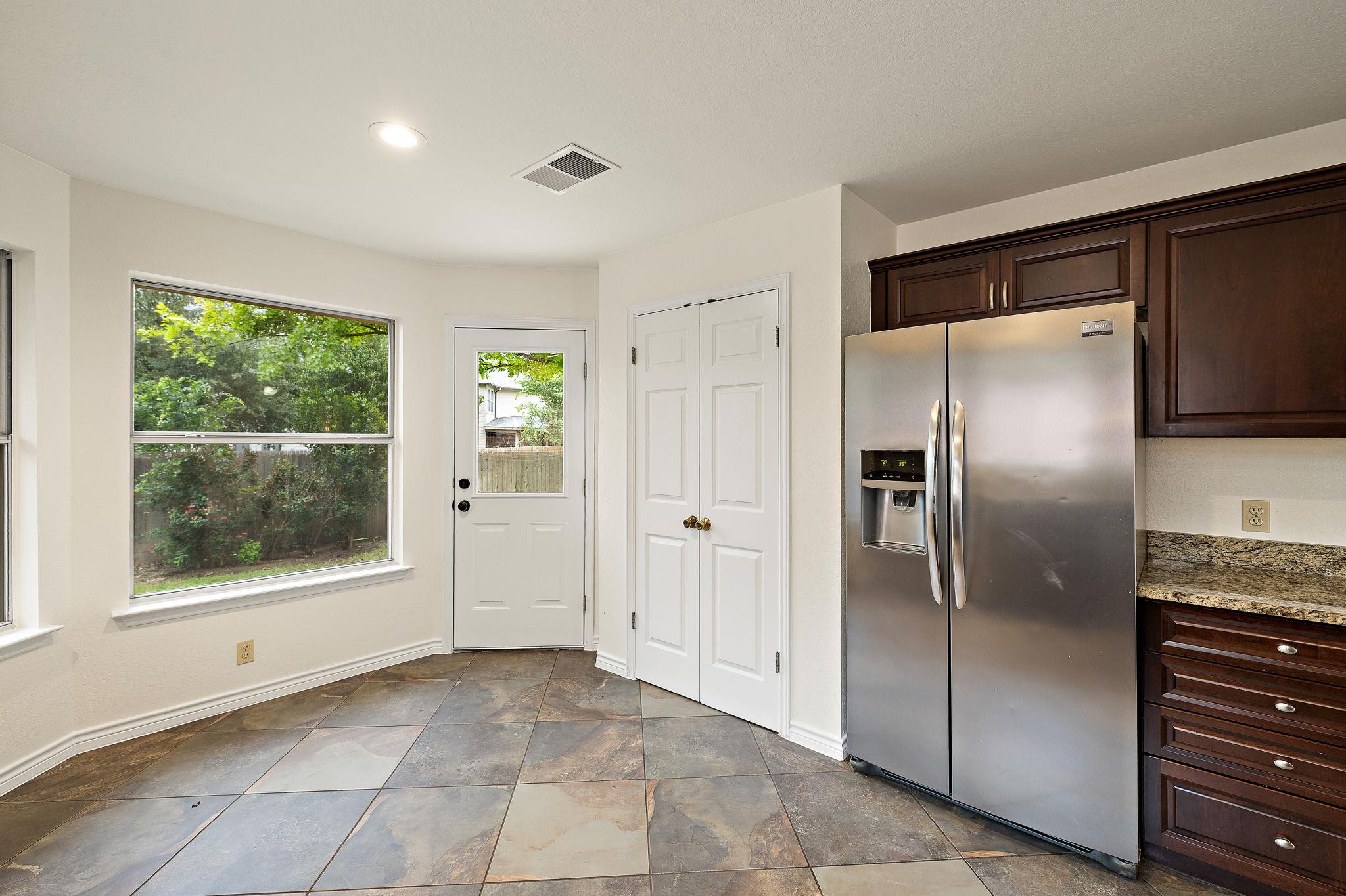 2422 Agarita Trl, Round Rock, TX 78665