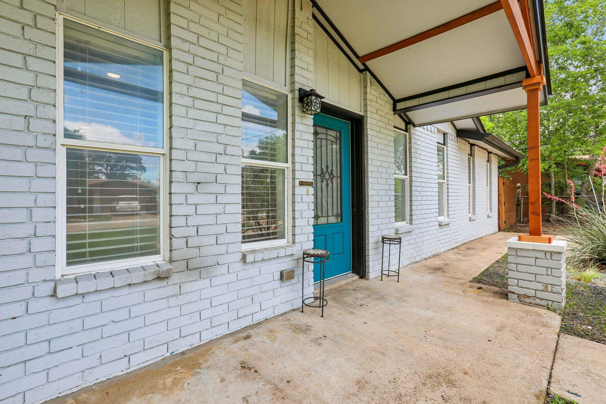 407 Magnolia St, Bastrop, TX 78602