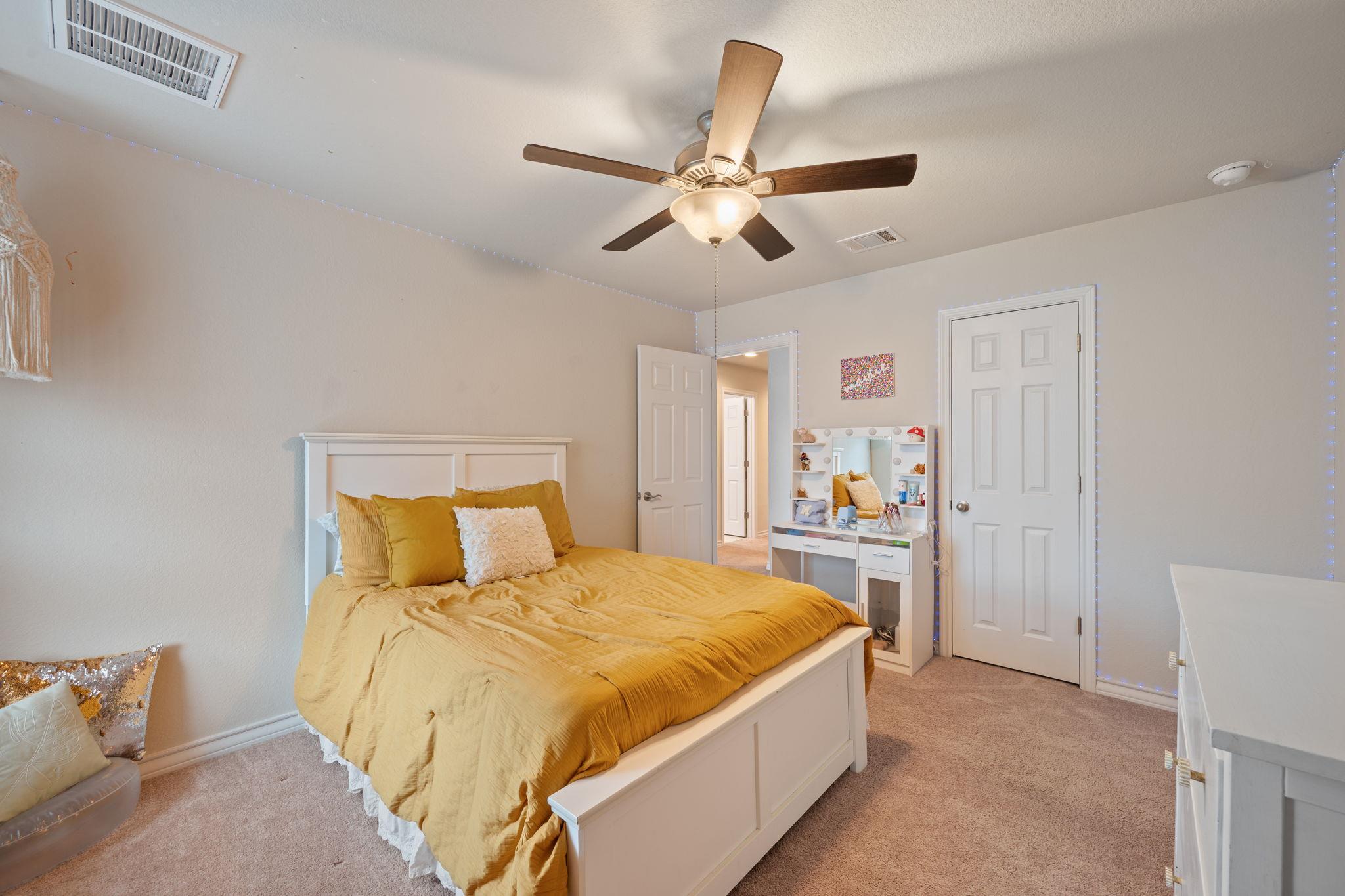 409 Limestone Rd, Liberty Hill, TX 78642