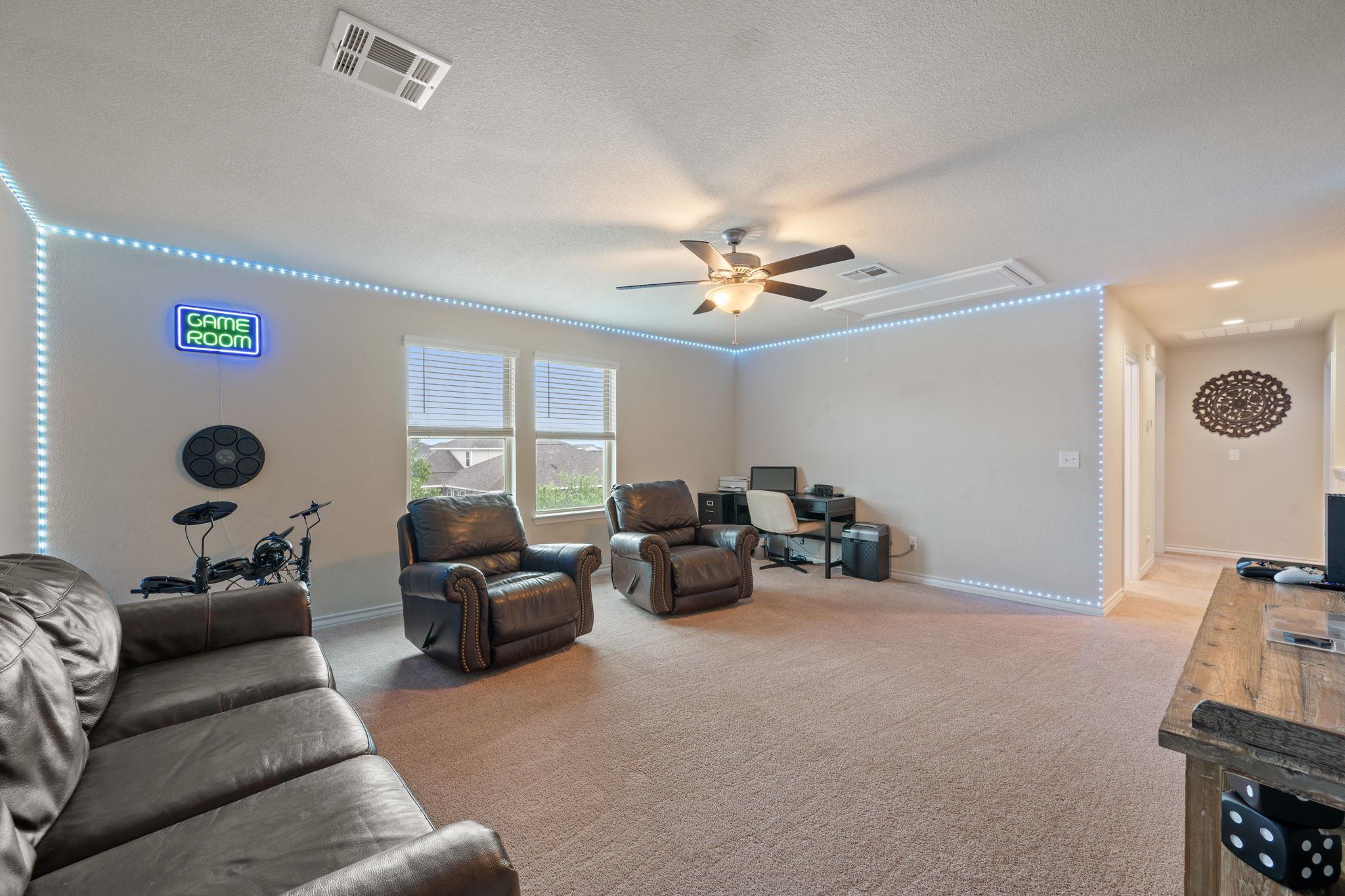 409 Limestone Rd, Liberty Hill, TX 78642